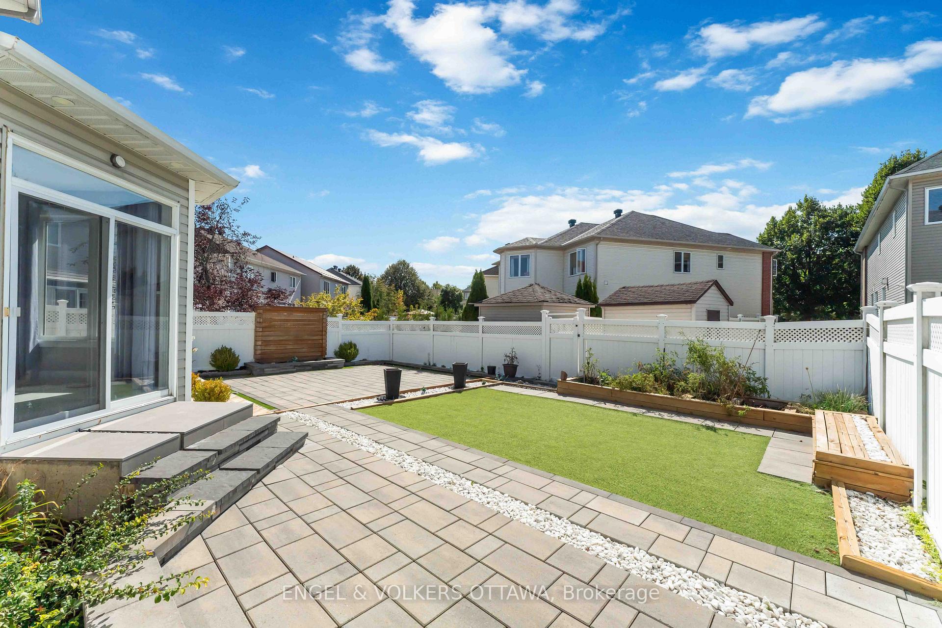 Photo 41 of 774 Scala Avenue, Ottawa, Avalon East — HOMEH