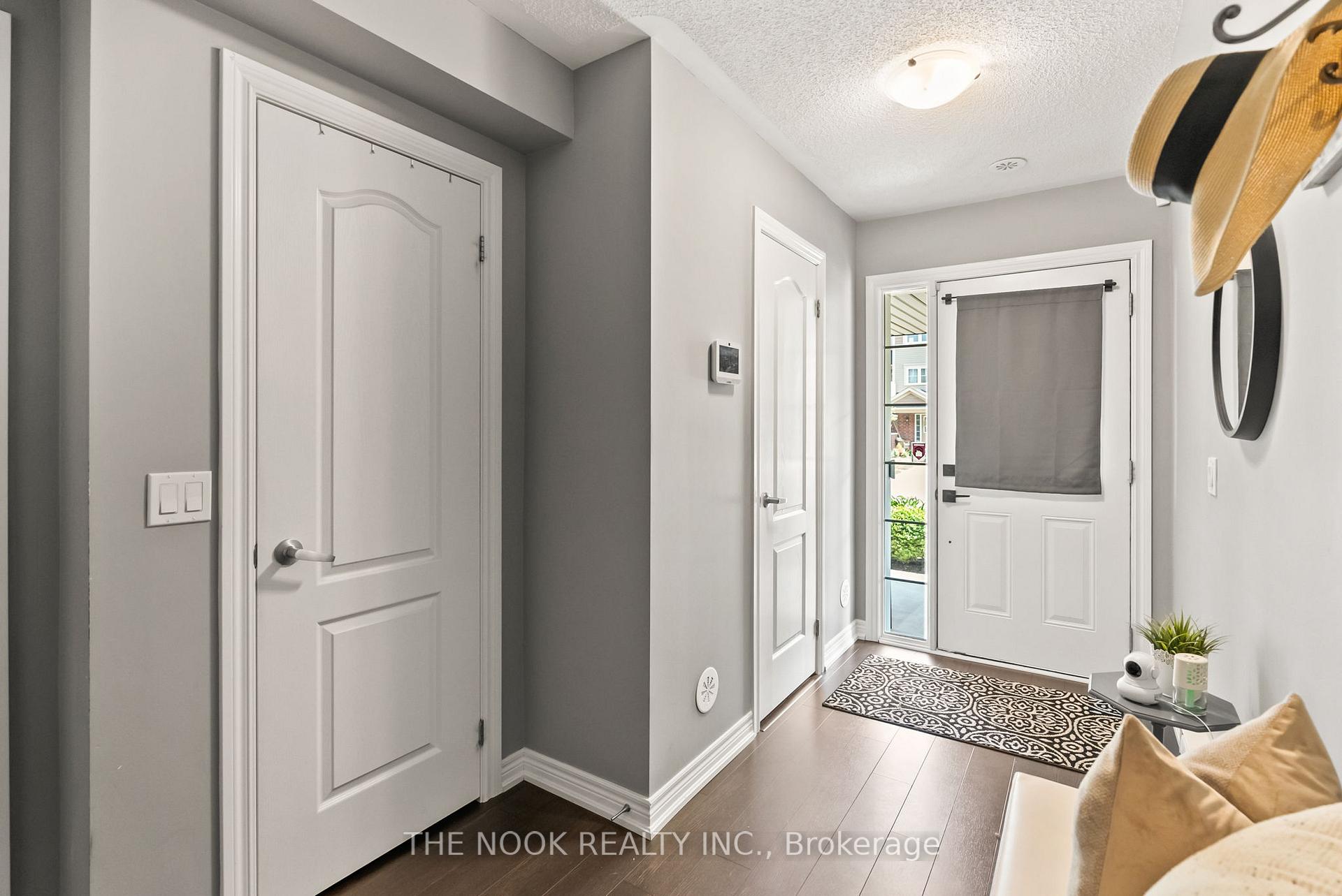 Photo 5 of 76 Tabaret Crescent, Oshawa, Windfields — HOMEH
