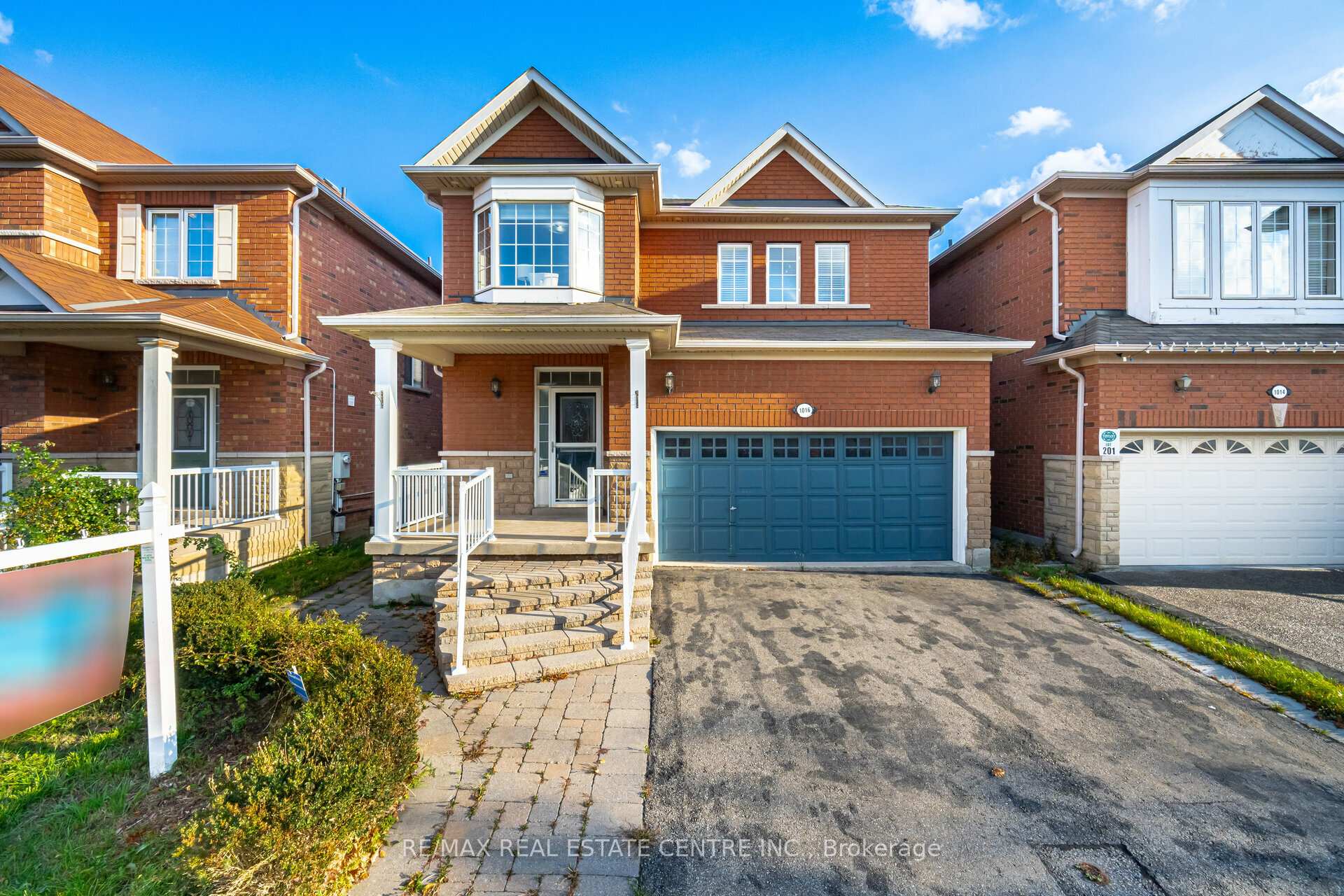 Front of 1016 Mccuaig Drive