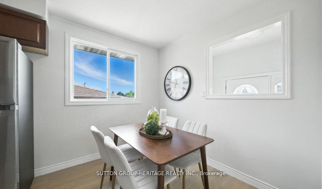 Photo 5 of Unit MAIN, 472 Park Road S, Oshawa, Vanier — HOMEH