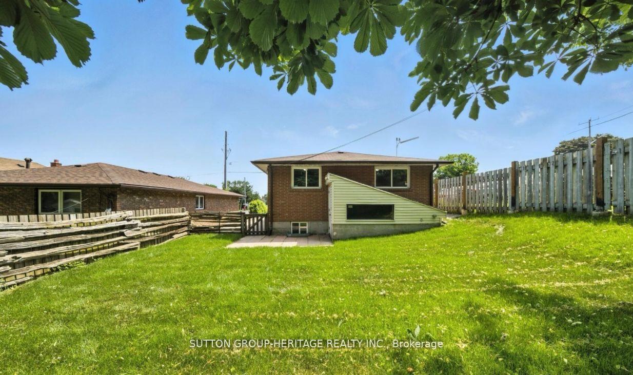 Photo 17 of Unit MAIN, 472 Park Road S, Oshawa, Vanier — HOMEH
