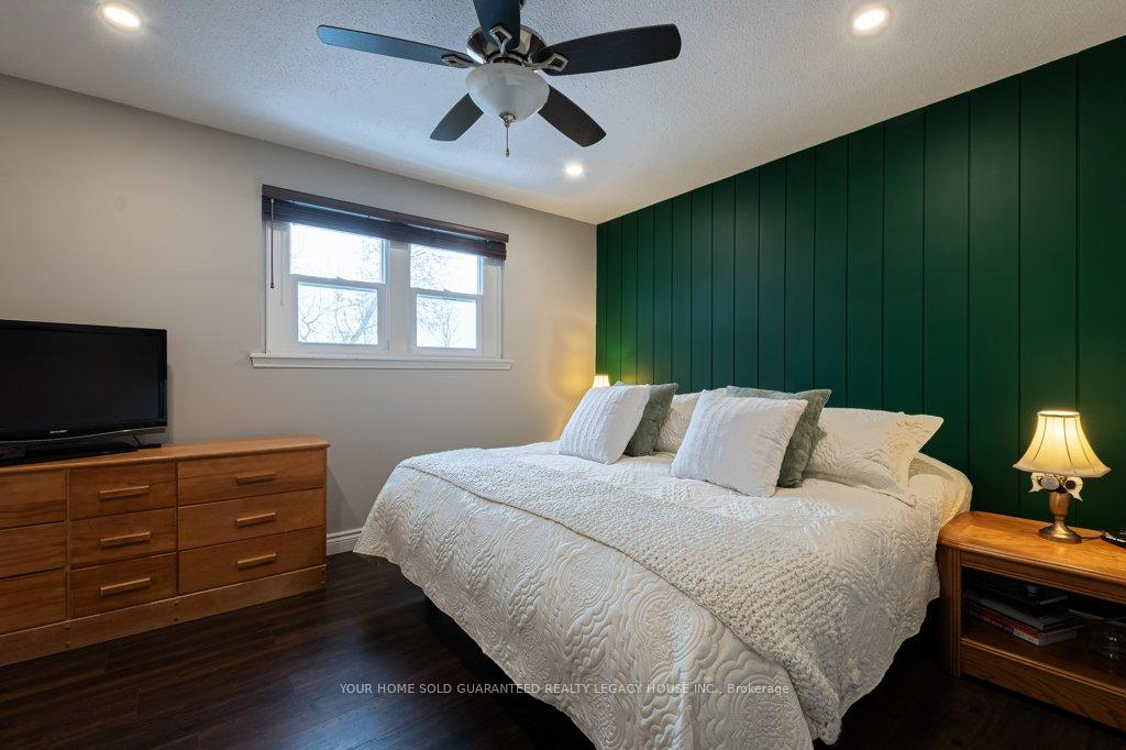 Photo 9 of 71 Maple Avenue W, New Tecumseth, Beeton — HOMEH