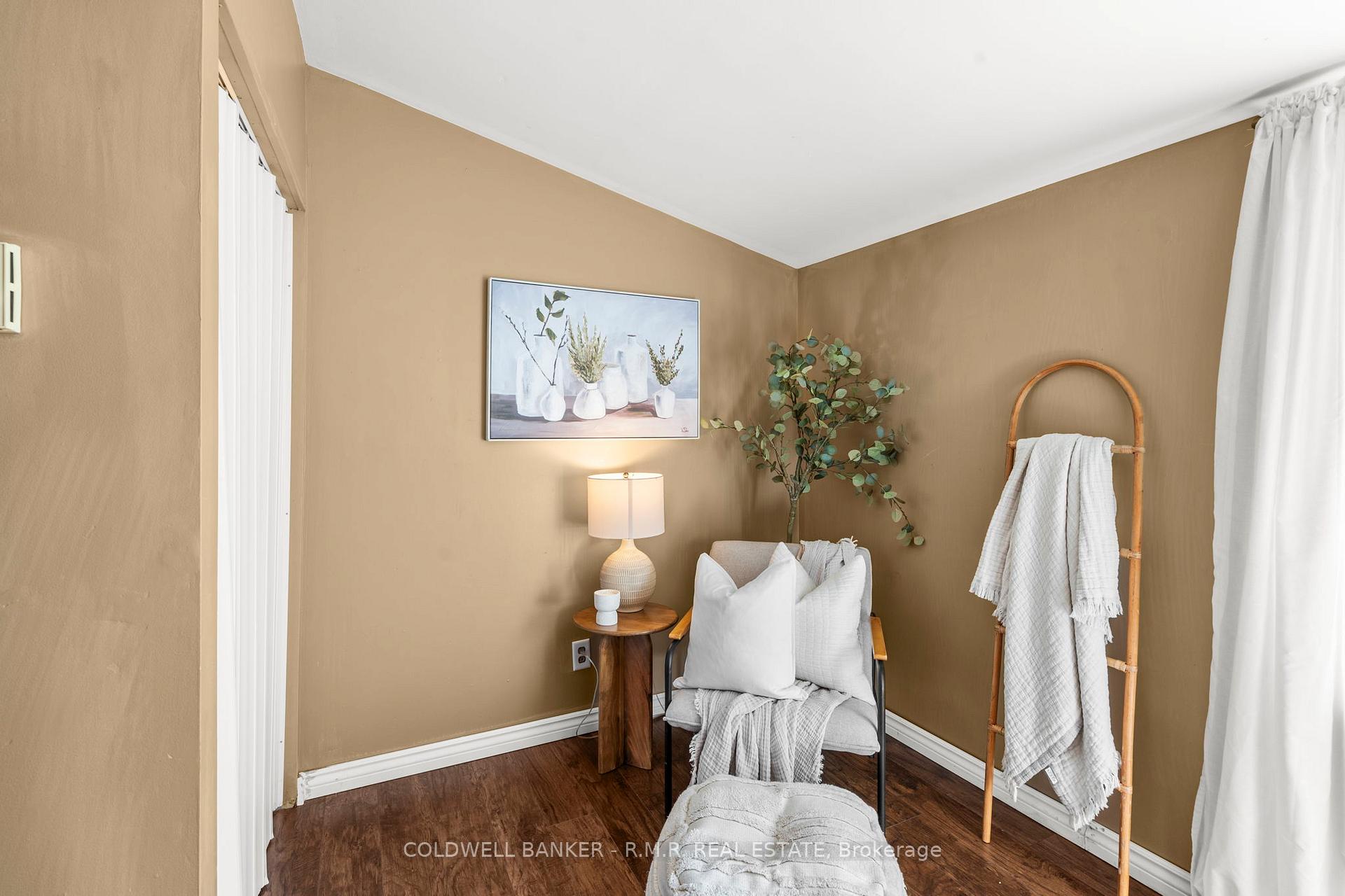 Photo 12 of 135 Brock Street E, Oshawa, O'Neill — HOMEH