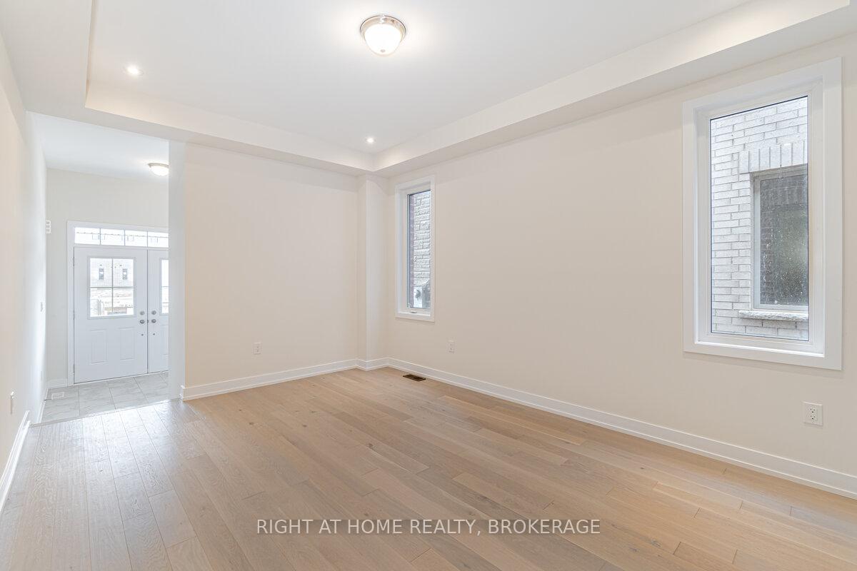 Photo 11 of 637 Etheridge Avenue, Milton, Cobban — HOMEH