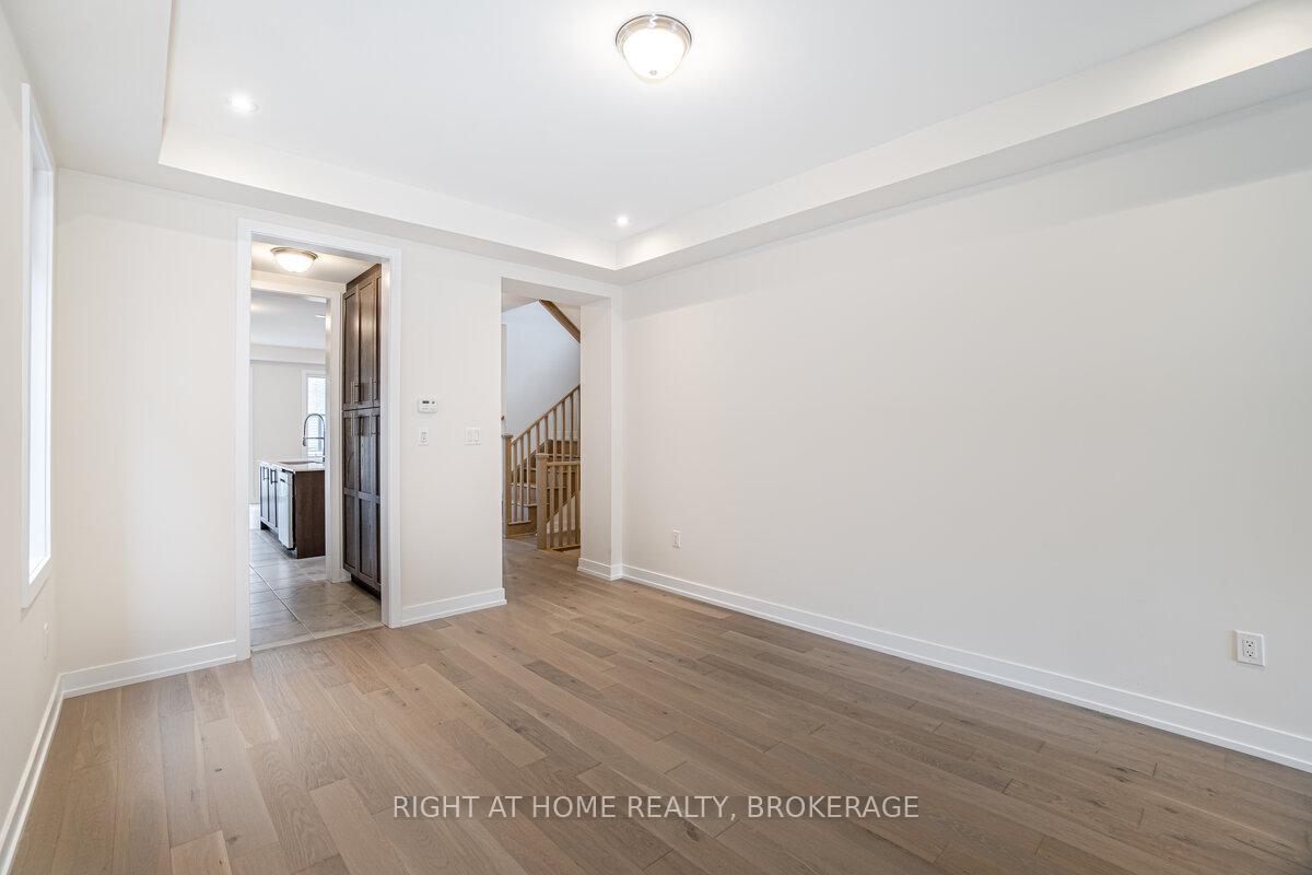 Photo 14 of 637 Etheridge Avenue, Milton, Cobban — HOMEH