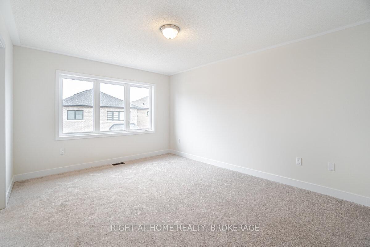 Photo 22 of 637 Etheridge Avenue, Milton, Cobban — HOMEH
