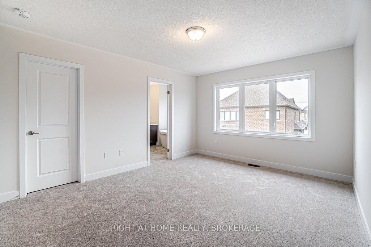 Photo 18 of 637 Etheridge Avenue, Milton, Cobban — HOMEH