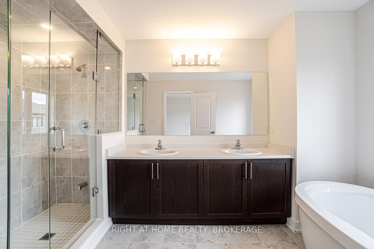 Photo 19 of 637 Etheridge Avenue, Milton, Cobban — HOMEH