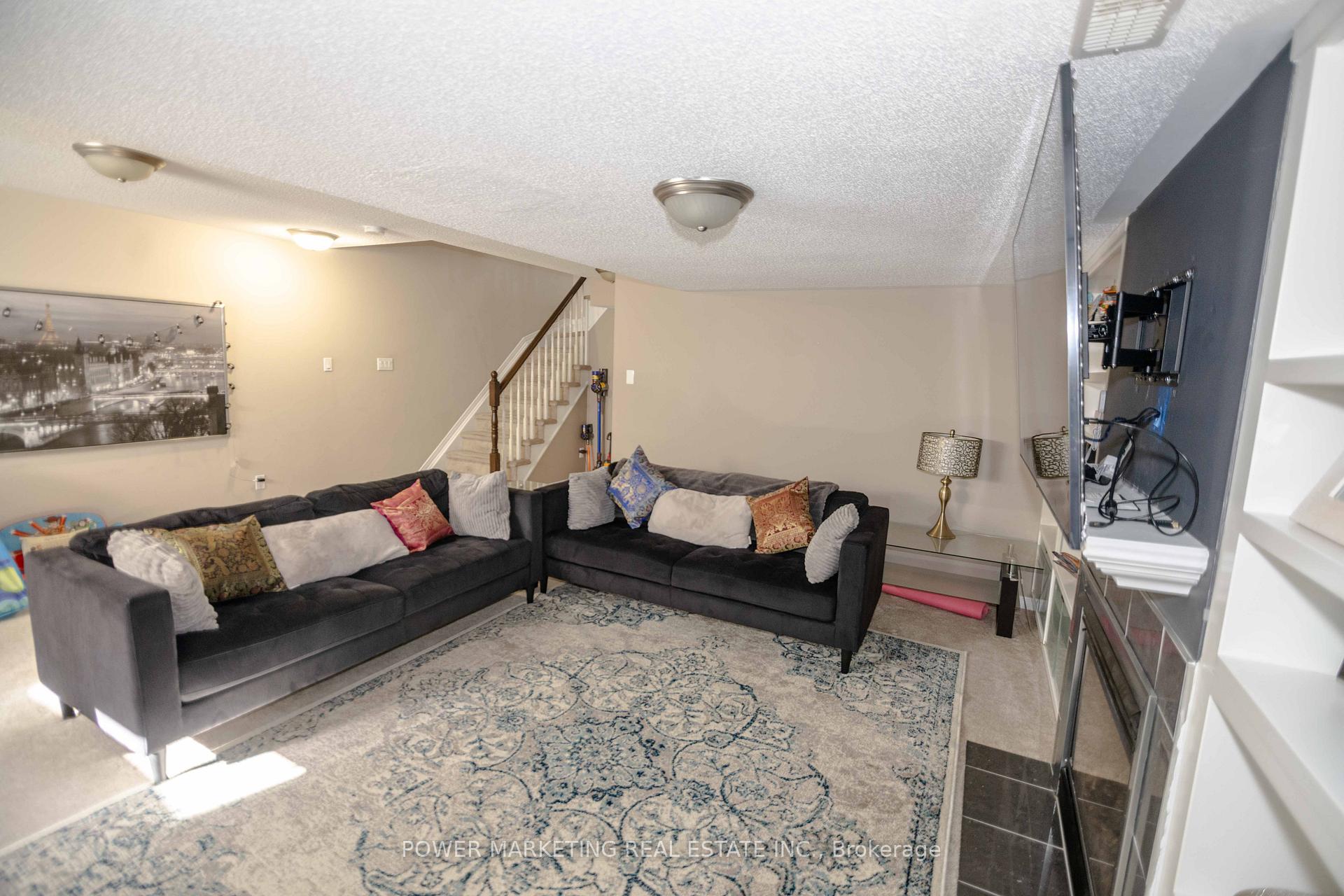 Photo 25 of 435 June Court, Ottawa, Mer Bleue/Bradley Estates/Anderson Park — HOMEH