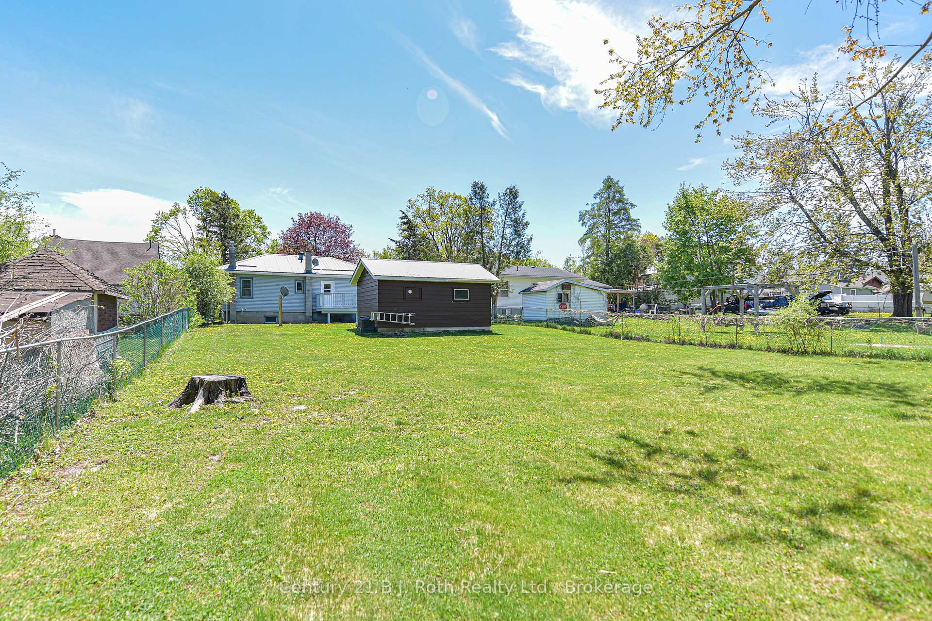Photo 9 of 96 Simcoe Street, Orillia — HOMEH