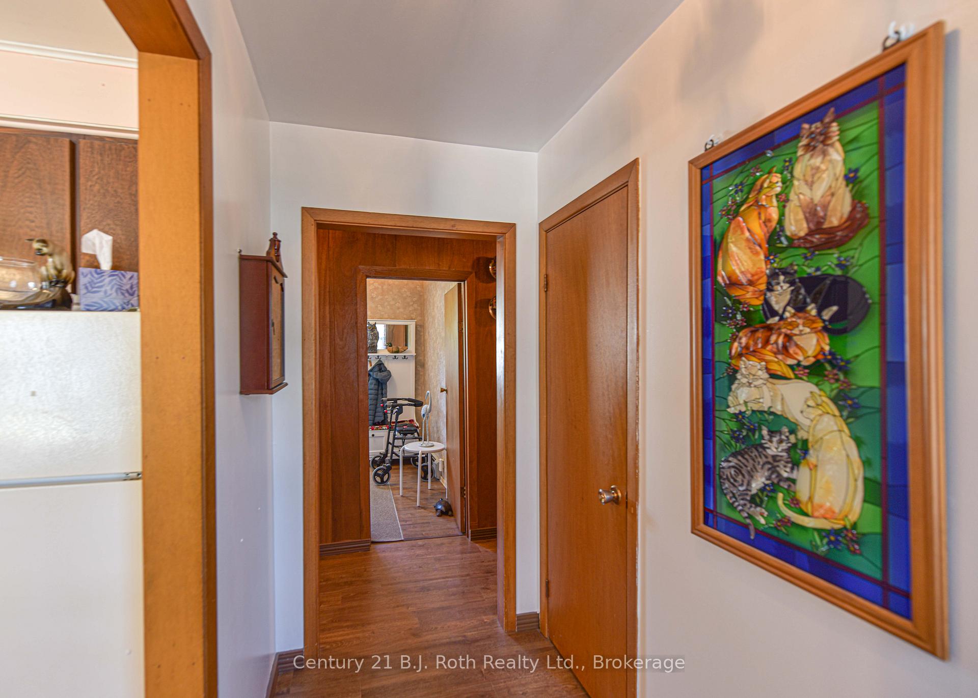 Photo 23 of 96 Simcoe Street, Orillia — HOMEH