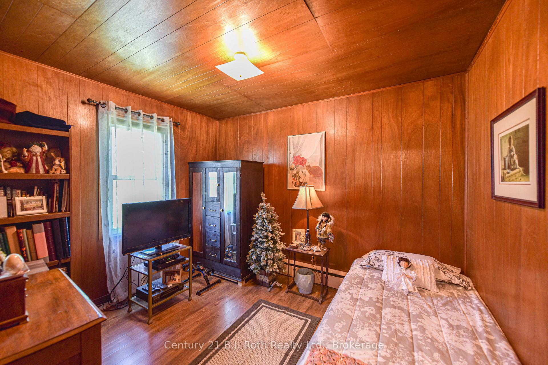 Photo 30 of 96 Simcoe Street, Orillia — HOMEH