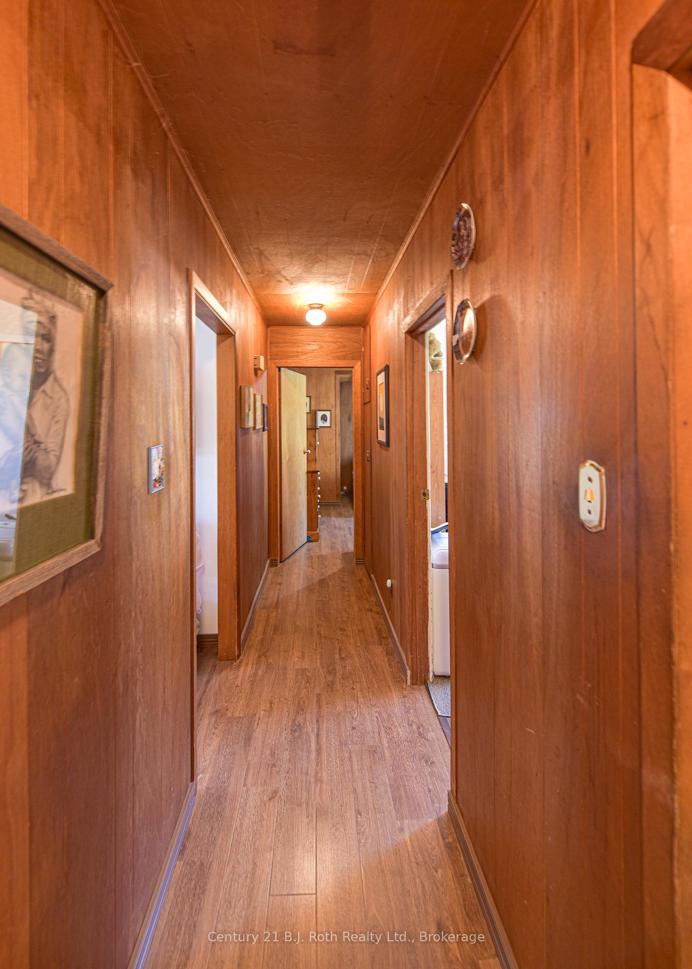 Photo 33 of 96 Simcoe Street, Orillia — HOMEH