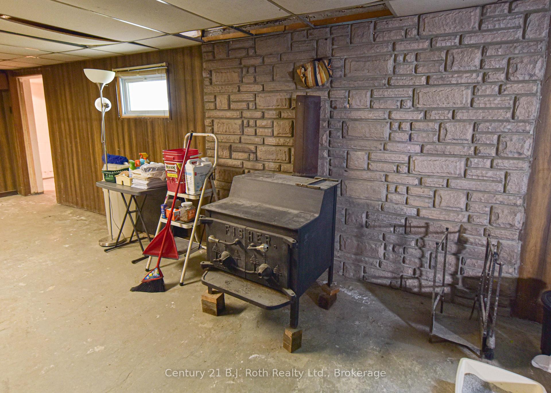 Photo 41 of 96 Simcoe Street, Orillia — HOMEH