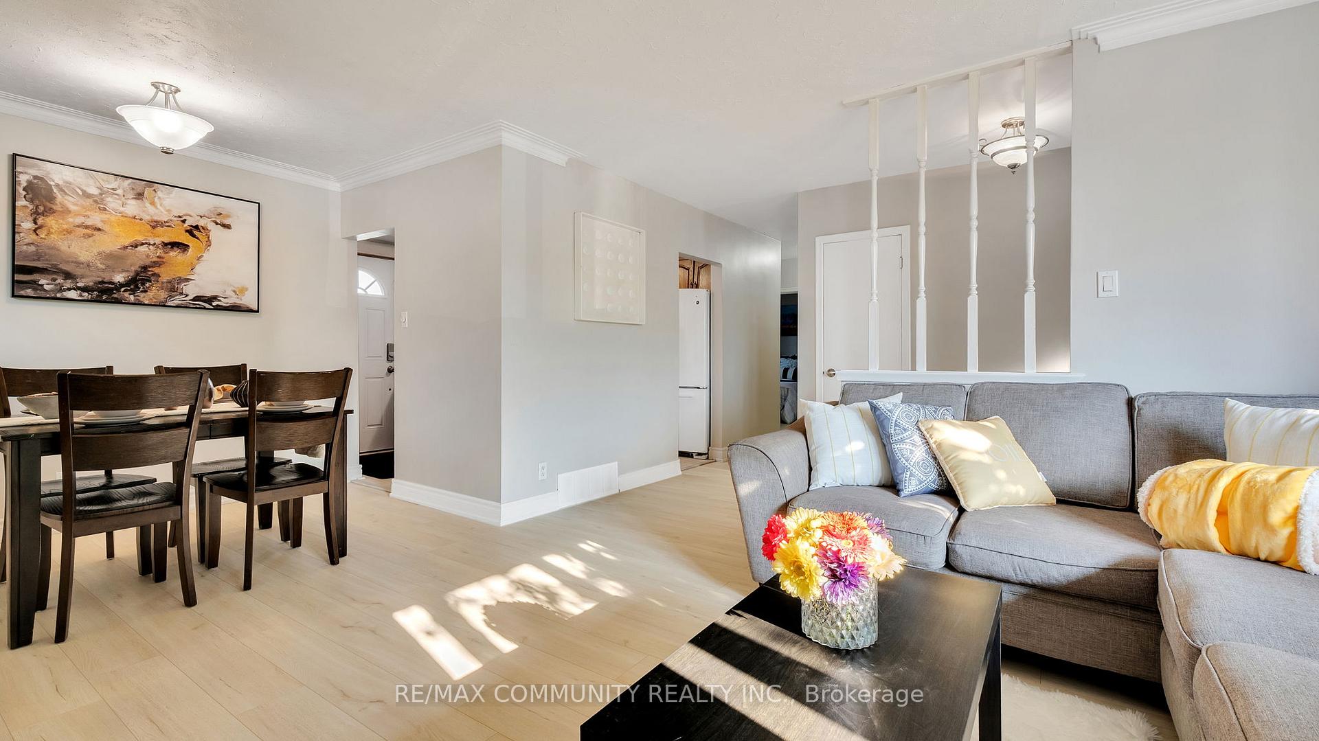 Photo 18 of 483 Byron Court, Oshawa, Donevan — HOMEH
