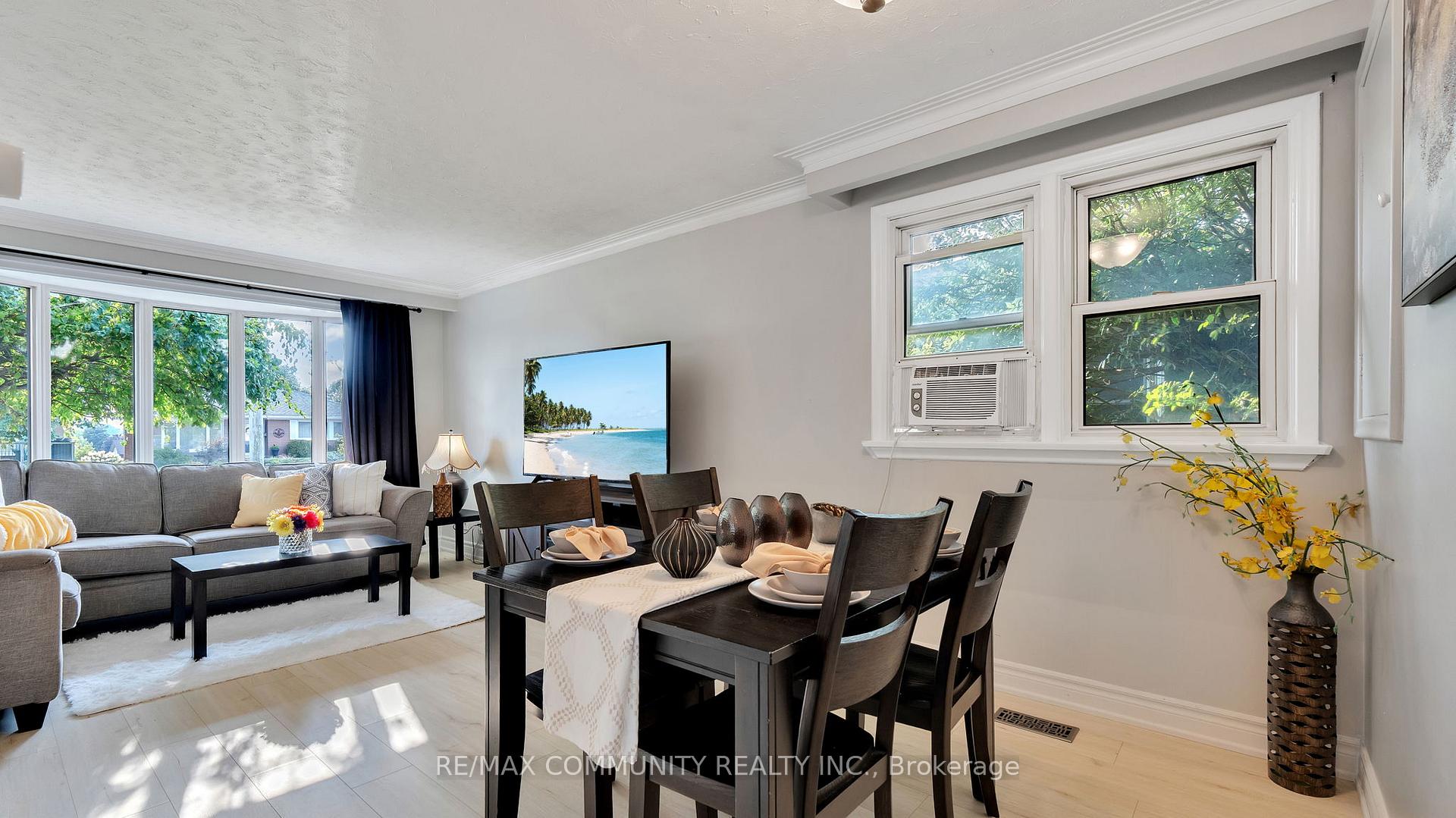 Photo 21 of 483 Byron Court, Oshawa, Donevan — HOMEH