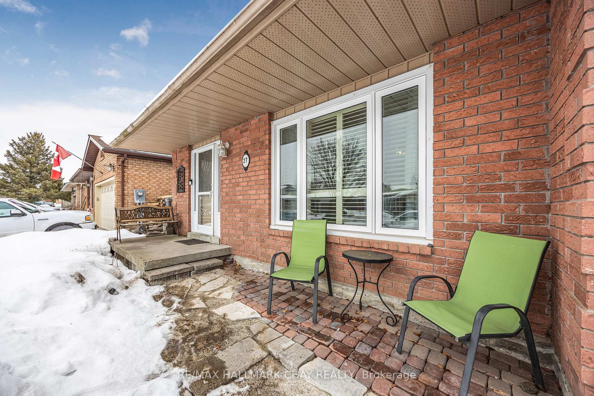 Photo 4 of 27 Wolfe Avenue, New Tecumseth, Tottenham — HOMEH