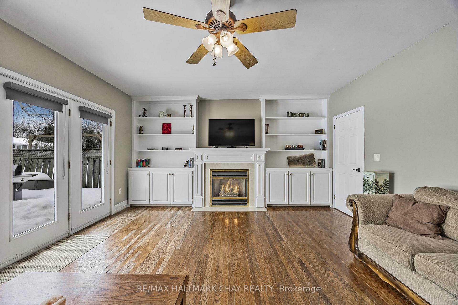 Photo 20 of 27 Wolfe Avenue, New Tecumseth, Tottenham — HOMEH