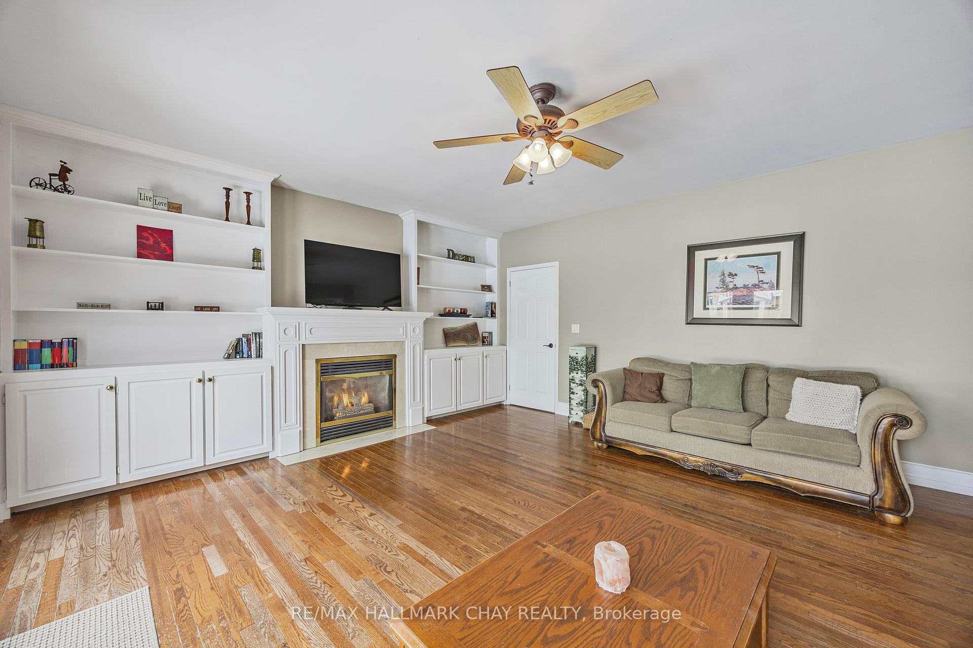 Photo 21 of 27 Wolfe Avenue, New Tecumseth, Tottenham — HOMEH