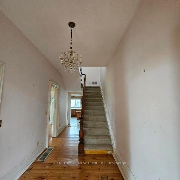 Photo 4 of 9950 Britannia Road, Milton, Bowes — HOMEH