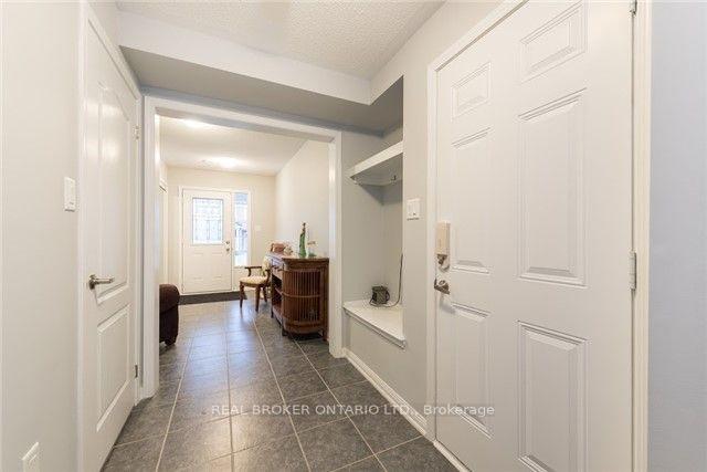 Photo 11 of 987 Nadalin Heights, Milton, Willmott — HOMEH