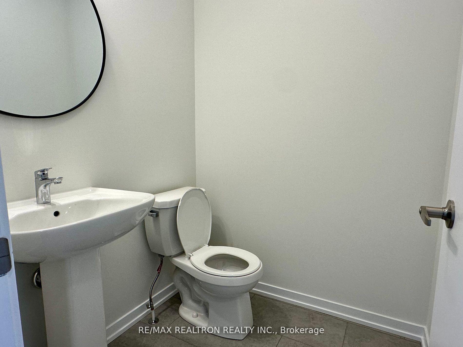 Photo 3 of 2098 Cayenne Street, Oshawa, Kedron — HOMEH