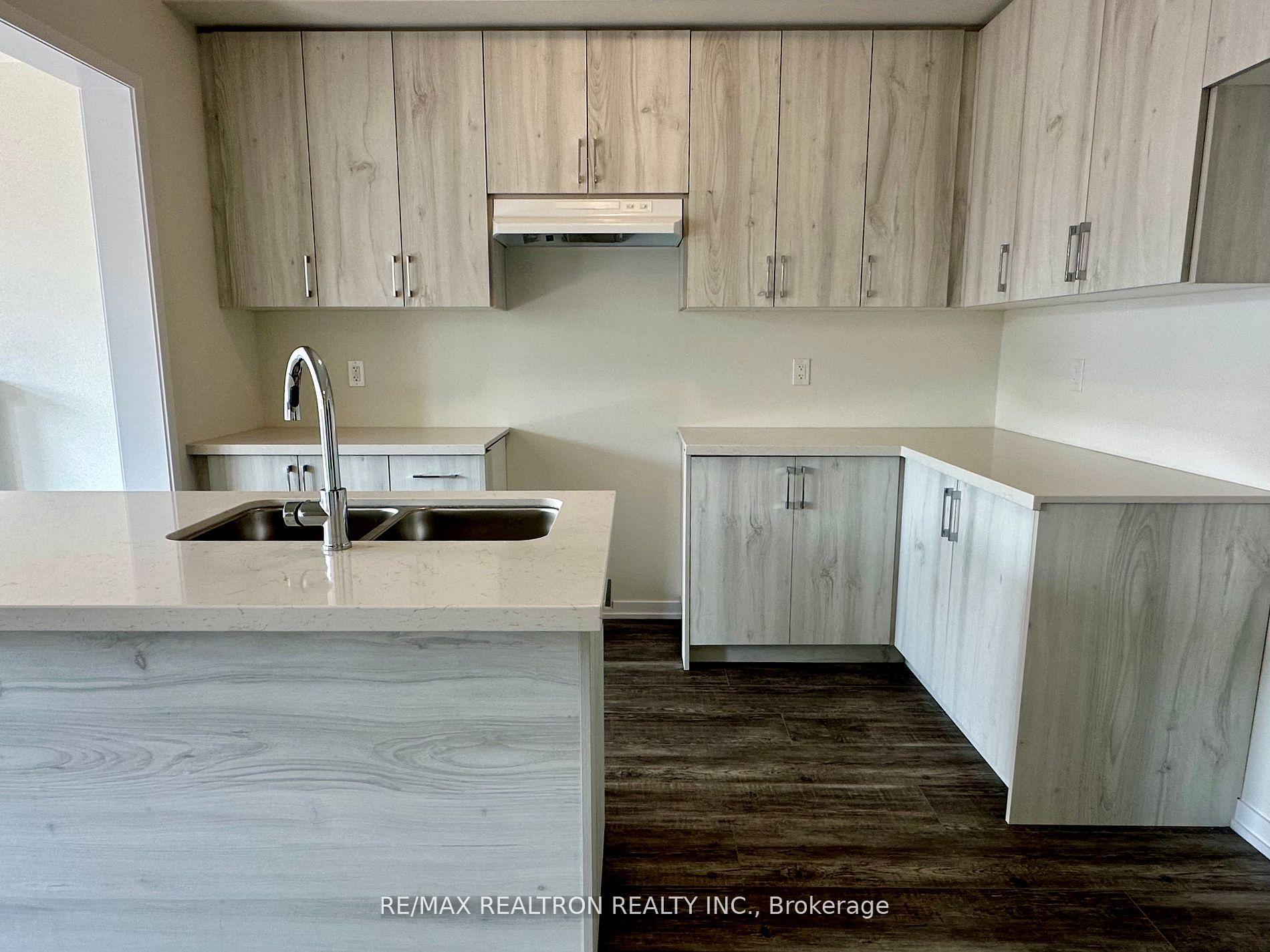 Photo 7 of 2098 Cayenne Street, Oshawa, Kedron — HOMEH