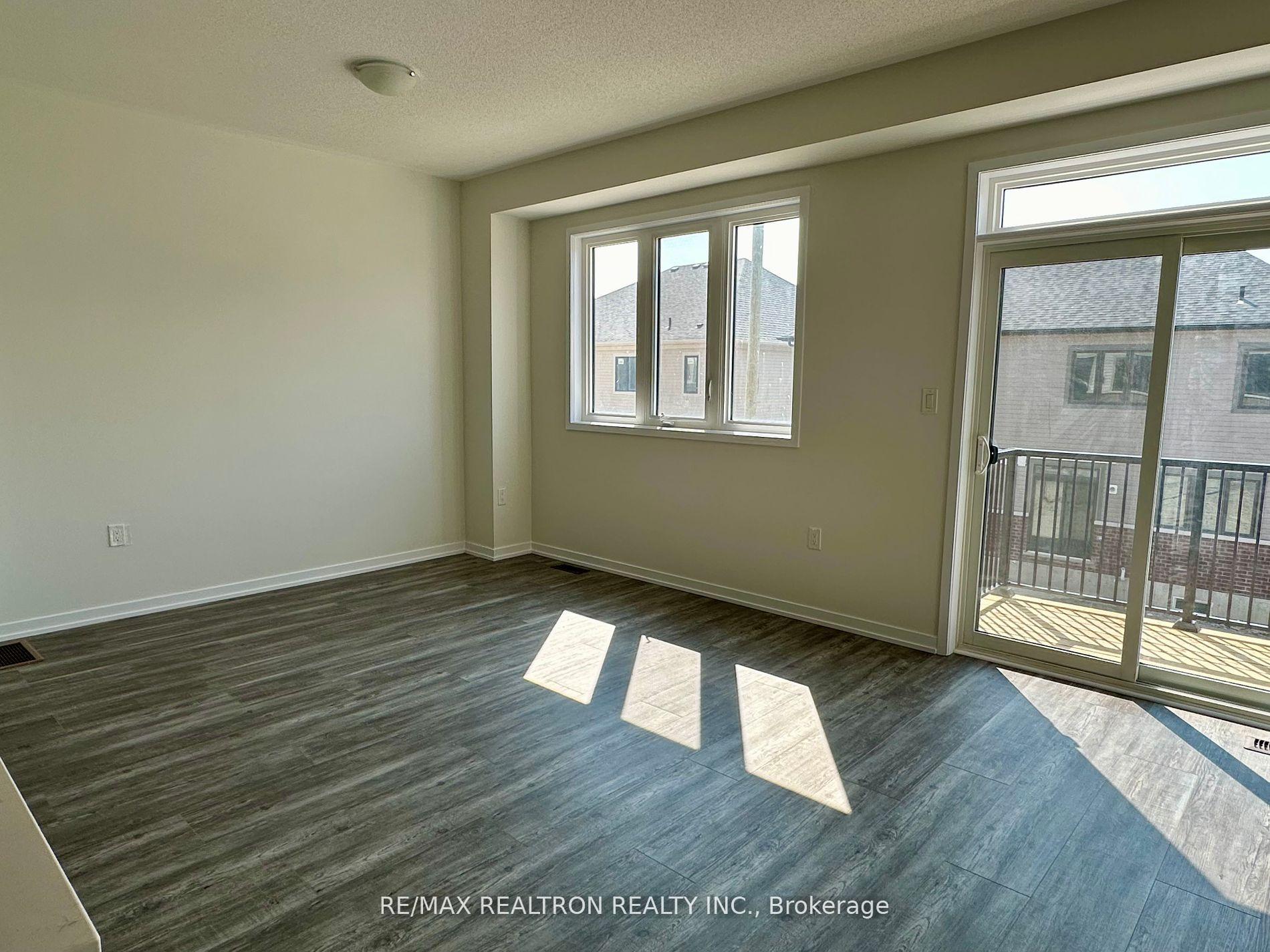 Photo 10 of 2098 Cayenne Street, Oshawa, Kedron — HOMEH