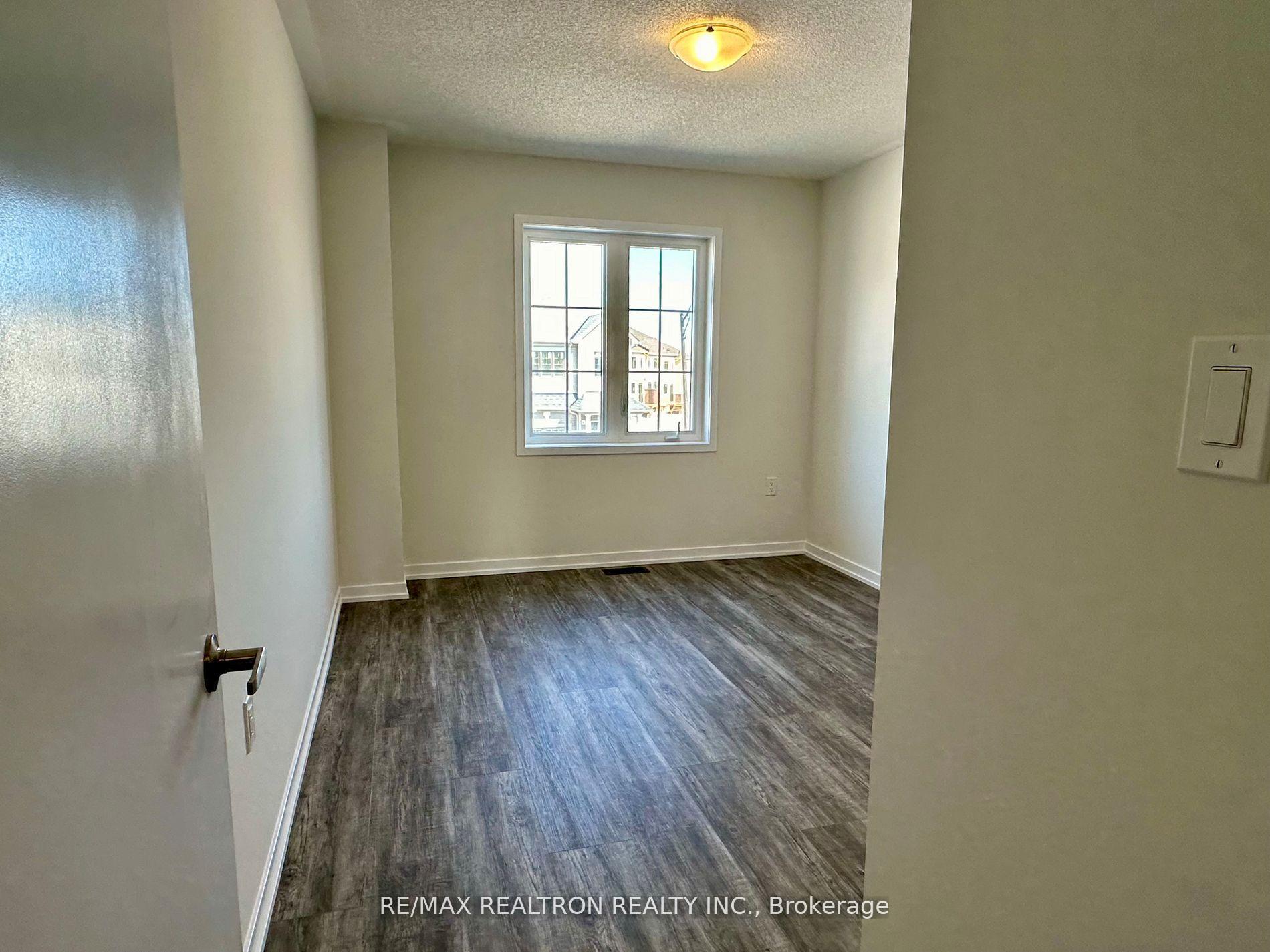 Photo 24 of 2098 Cayenne Street, Oshawa, Kedron — HOMEH