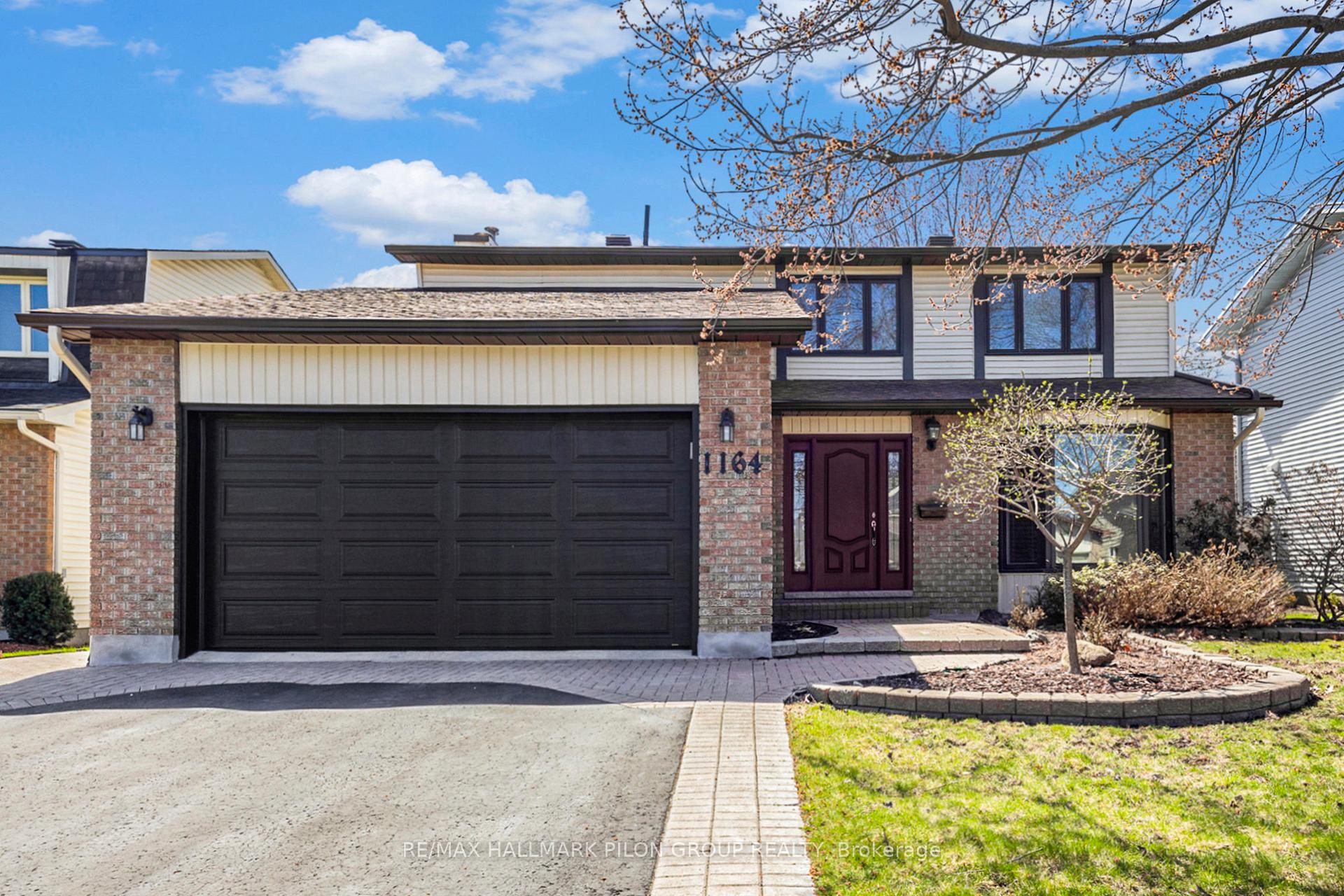 Photo 1 of 1164 Bordeau Grove, Ottawa, Convent Glen — HOMEH
