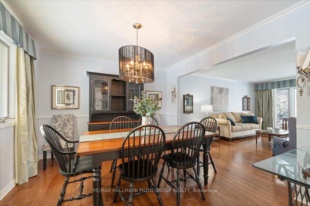 Photo 6 of 1164 Bordeau Grove, Ottawa, Convent Glen — HOMEH