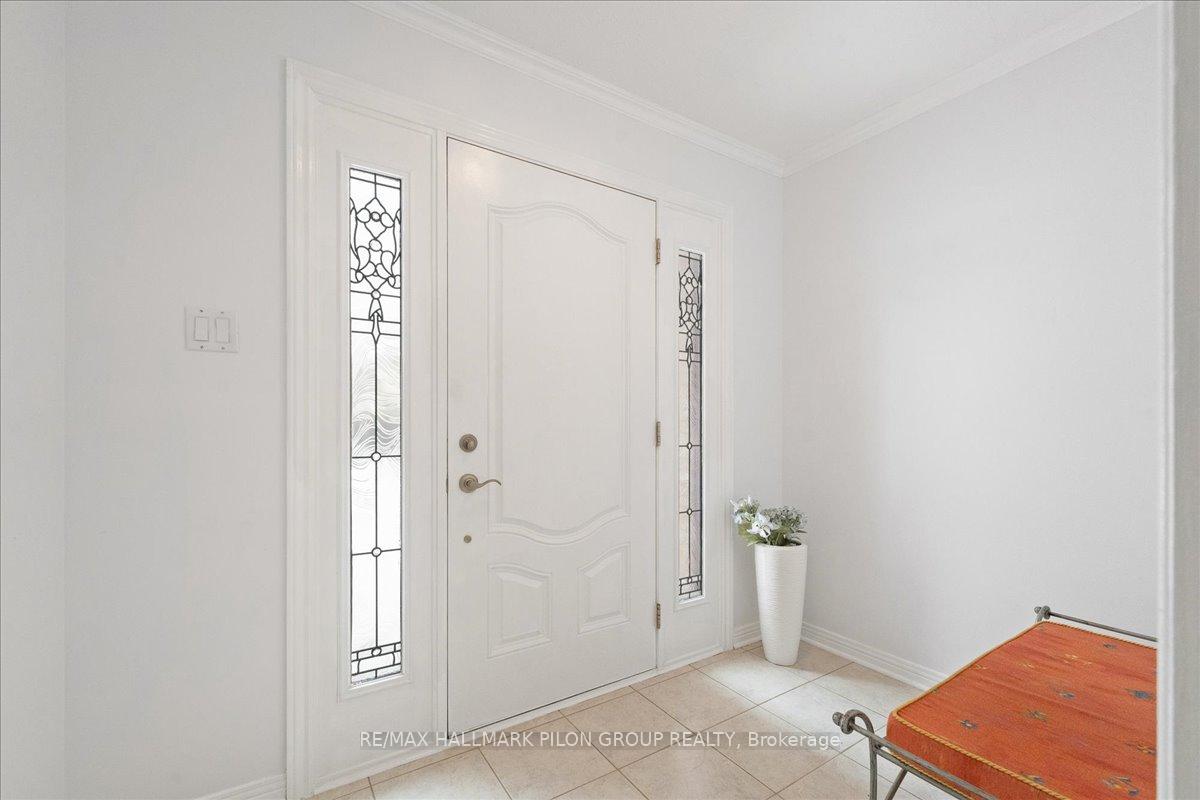 Photo 13 of 1164 Bordeau Grove, Ottawa, Convent Glen — HOMEH
