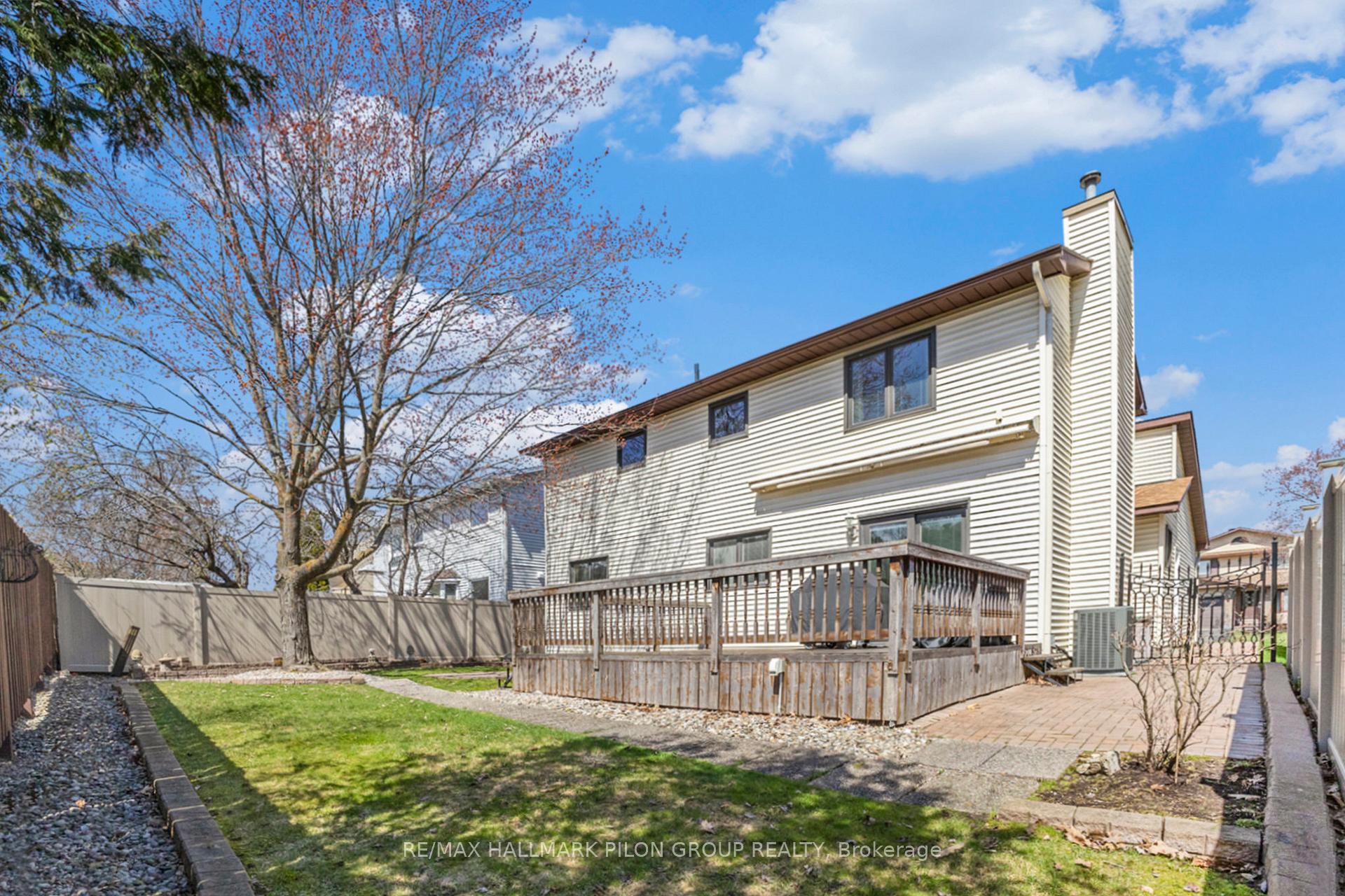 Photo 25 of 1164 Bordeau Grove, Ottawa, Convent Glen — HOMEH