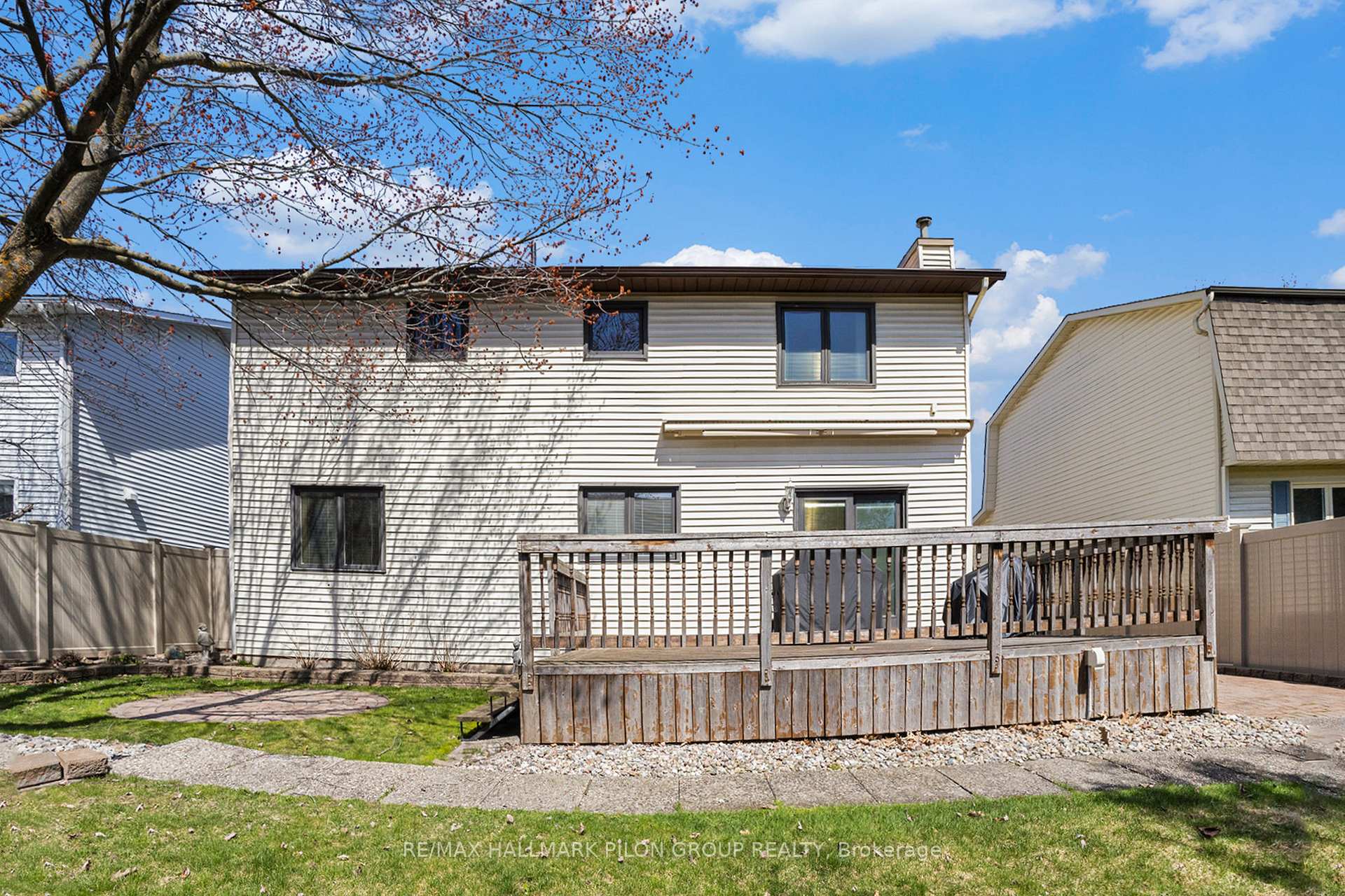 Photo 26 of 1164 Bordeau Grove, Ottawa, Convent Glen — HOMEH