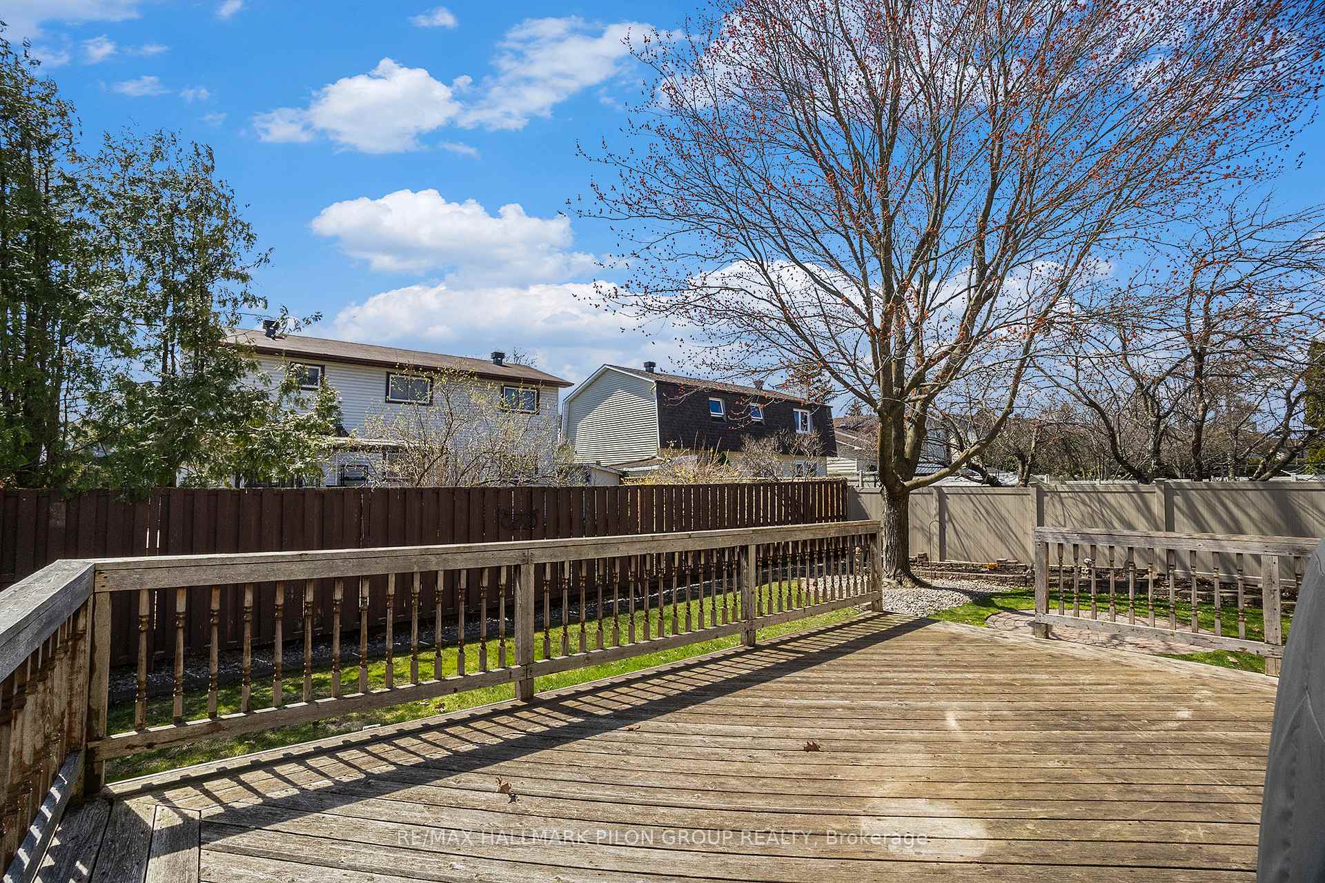 Photo 29 of 1164 Bordeau Grove, Ottawa, Convent Glen — HOMEH