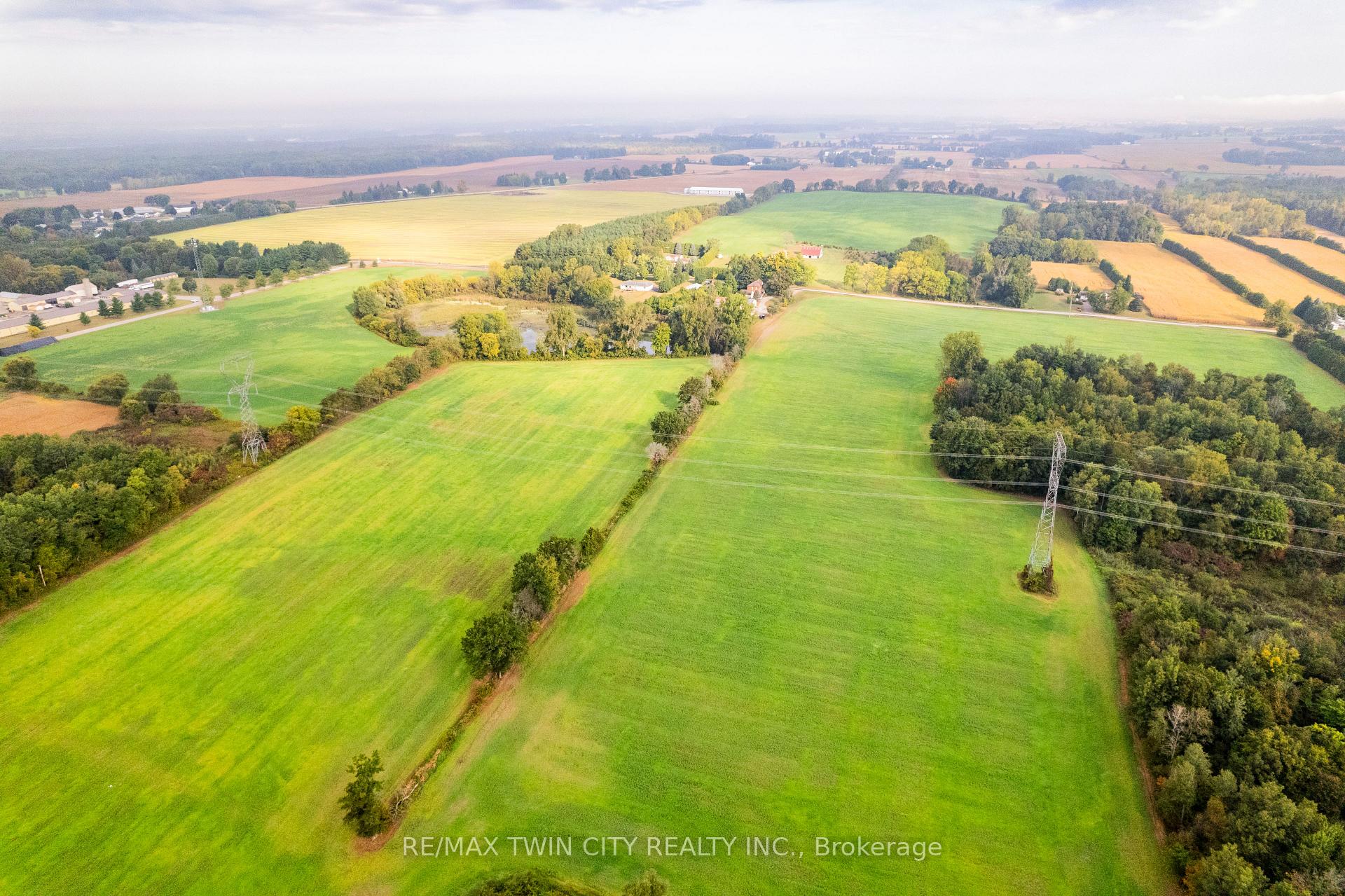 Photo 5 of 1634 Norfolk County Rd 19 W, Norfolk, Rural Windham — HOMEH
