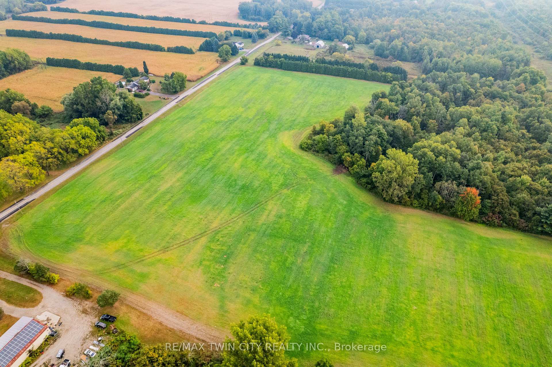 Photo 7 of 1634 Norfolk County Rd 19 W, Norfolk, Rural Windham — HOMEH