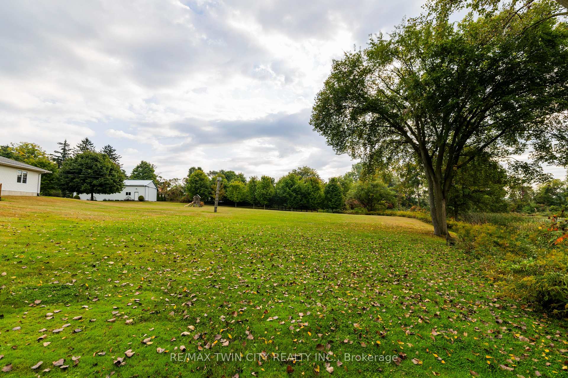 Photo 19 of 1634 Norfolk County Rd 19 W, Norfolk, Rural Windham — HOMEH