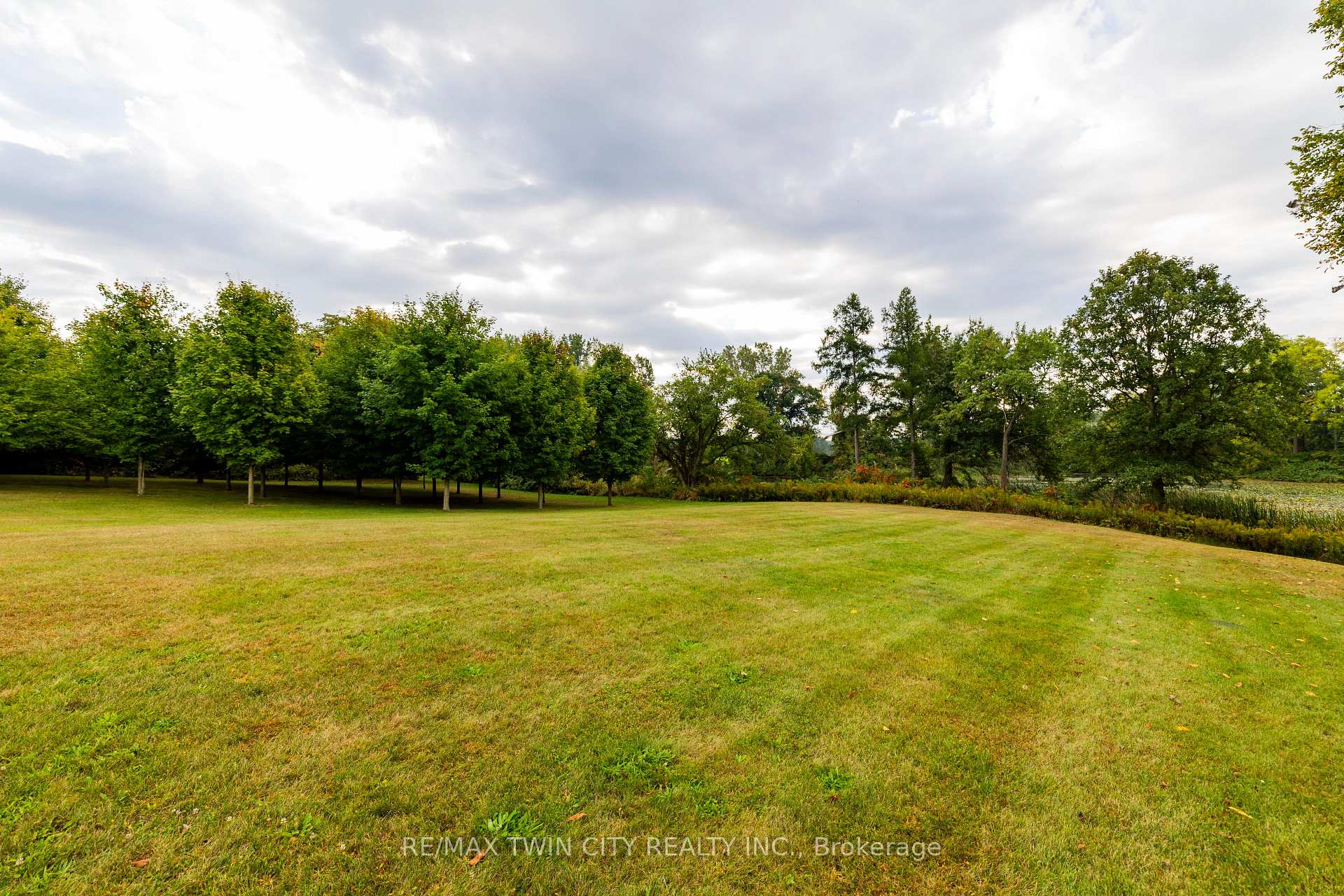 Photo 22 of 1634 Norfolk County Rd 19 W, Norfolk, Rural Windham — HOMEH