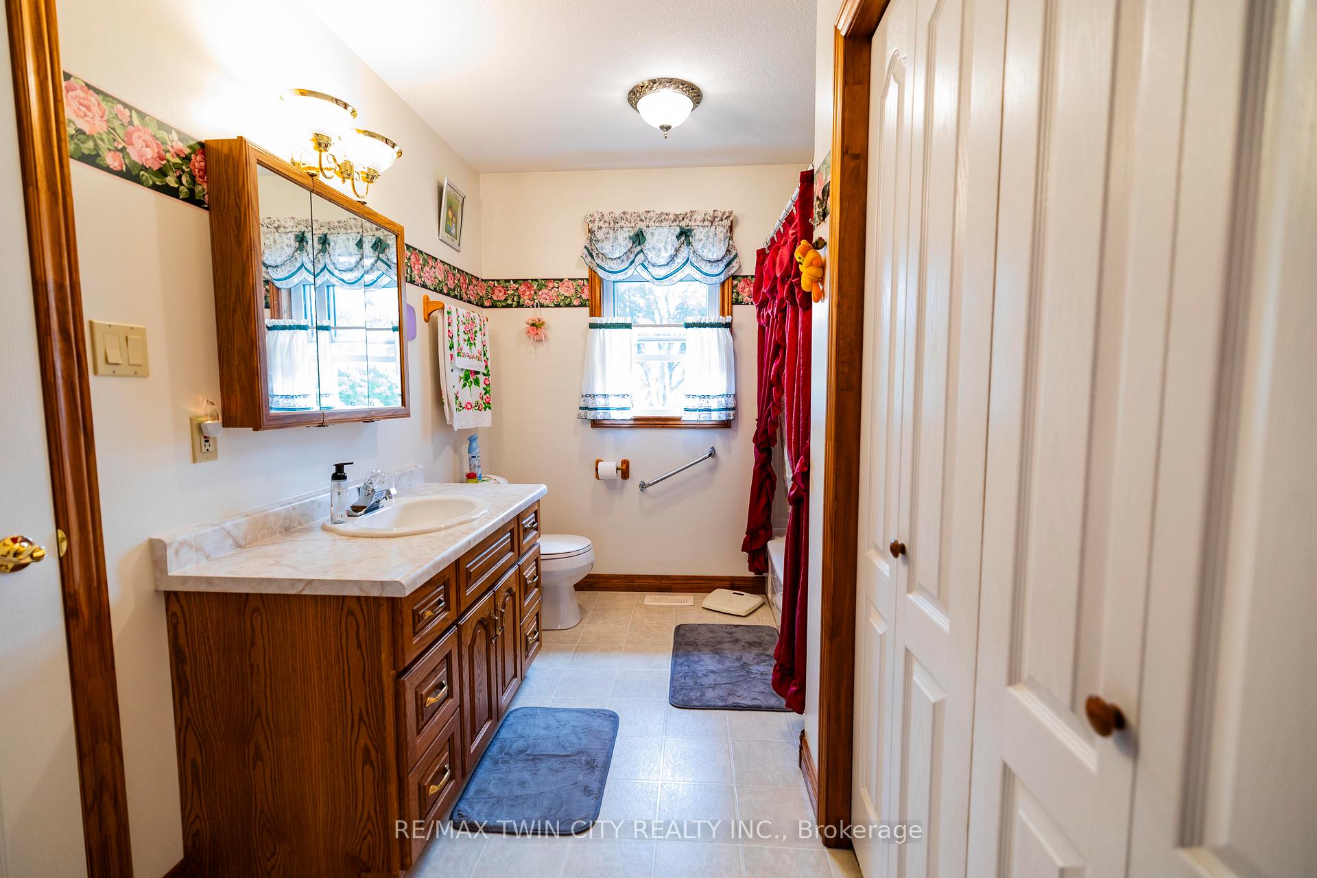 Photo 32 of 1634 Norfolk County Rd 19 W, Norfolk, Rural Windham — HOMEH
