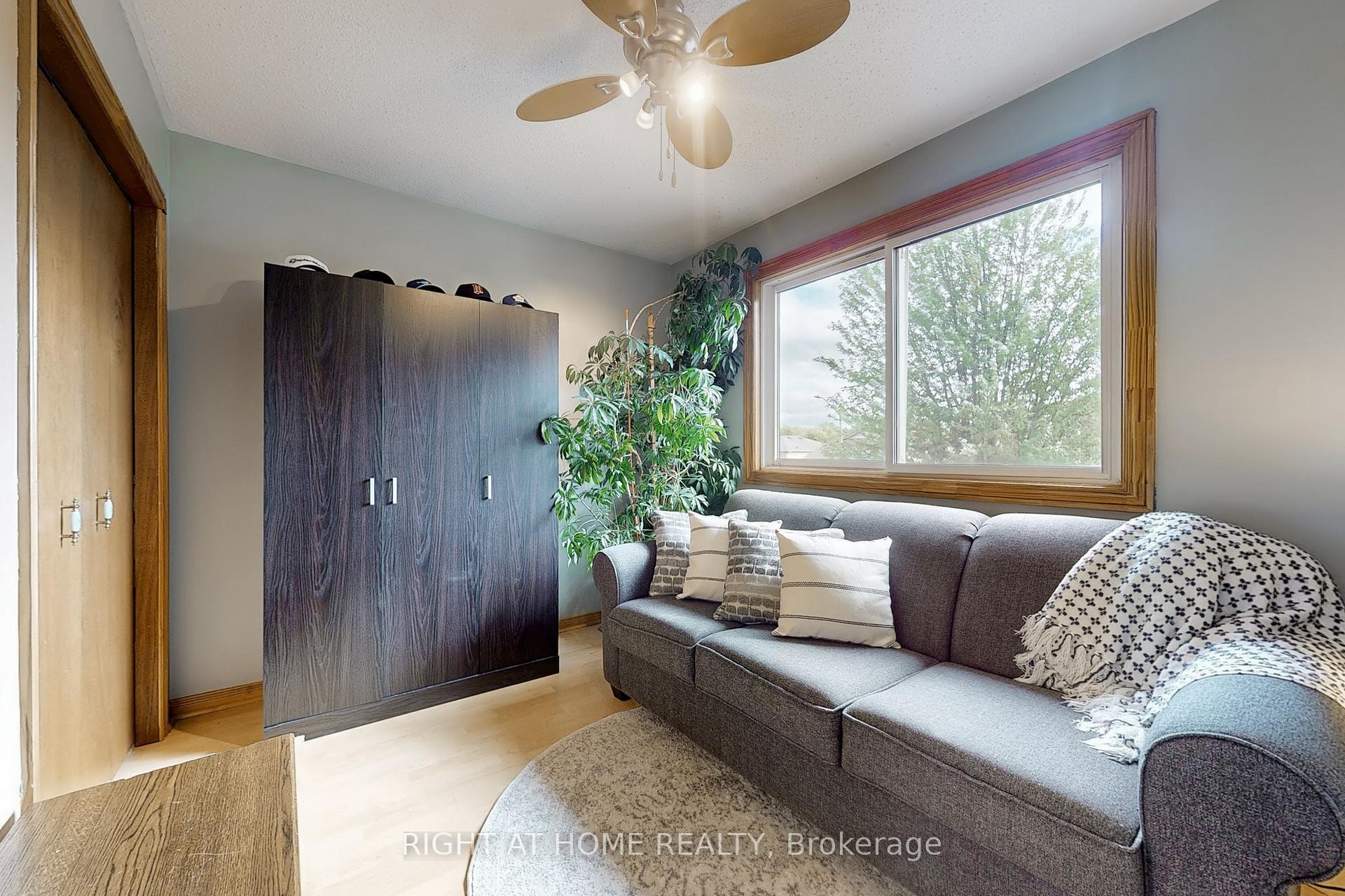 Photo 16 of 174 Overbank Drive, Oshawa, McLaughlin — HOMEH