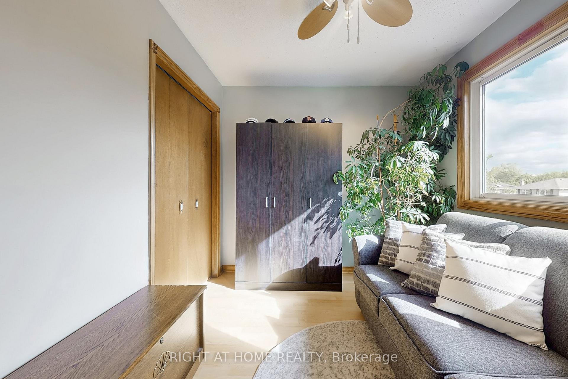 Photo 17 of 174 Overbank Drive, Oshawa, McLaughlin — HOMEH