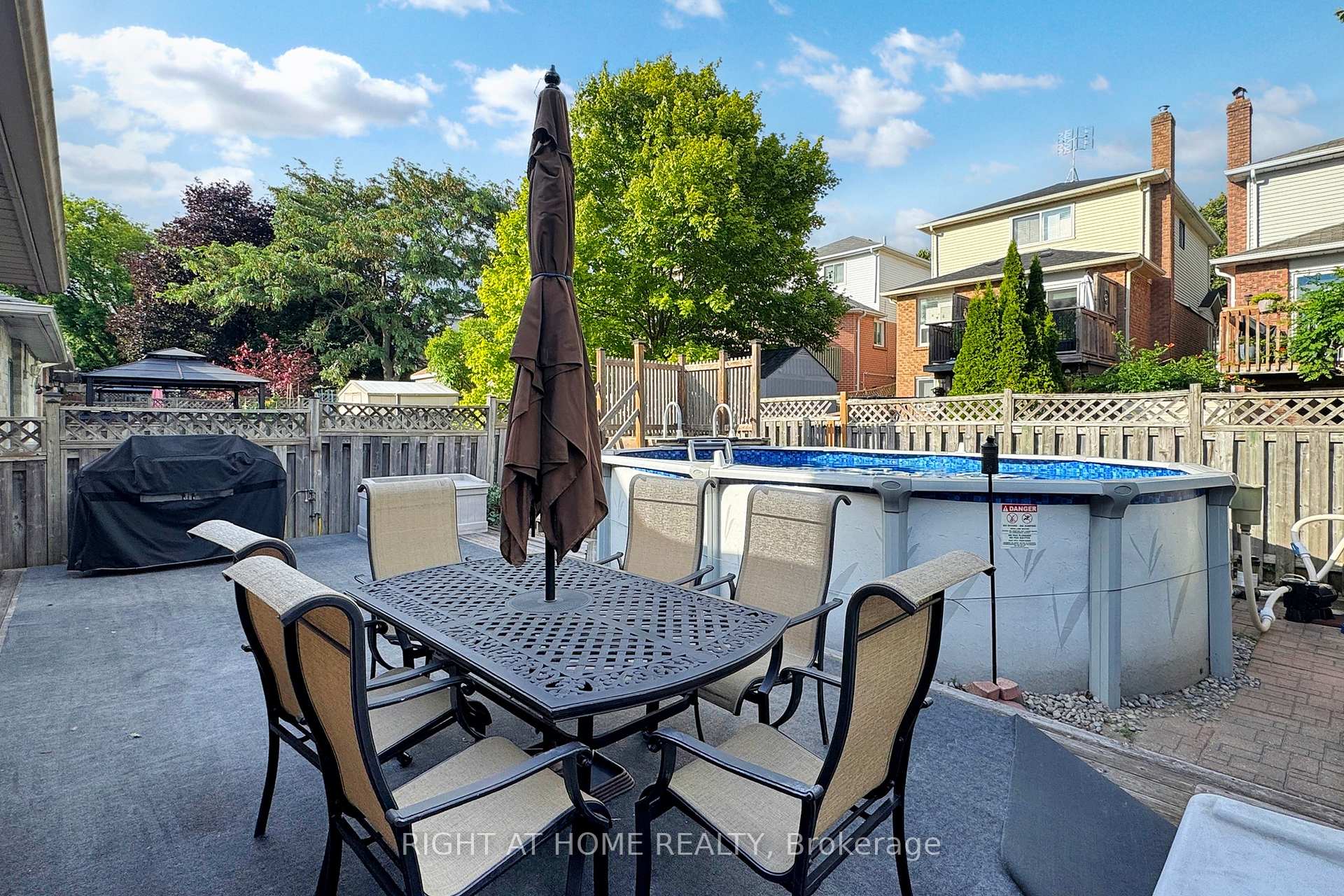 Photo 26 of 174 Overbank Drive, Oshawa, McLaughlin — HOMEH