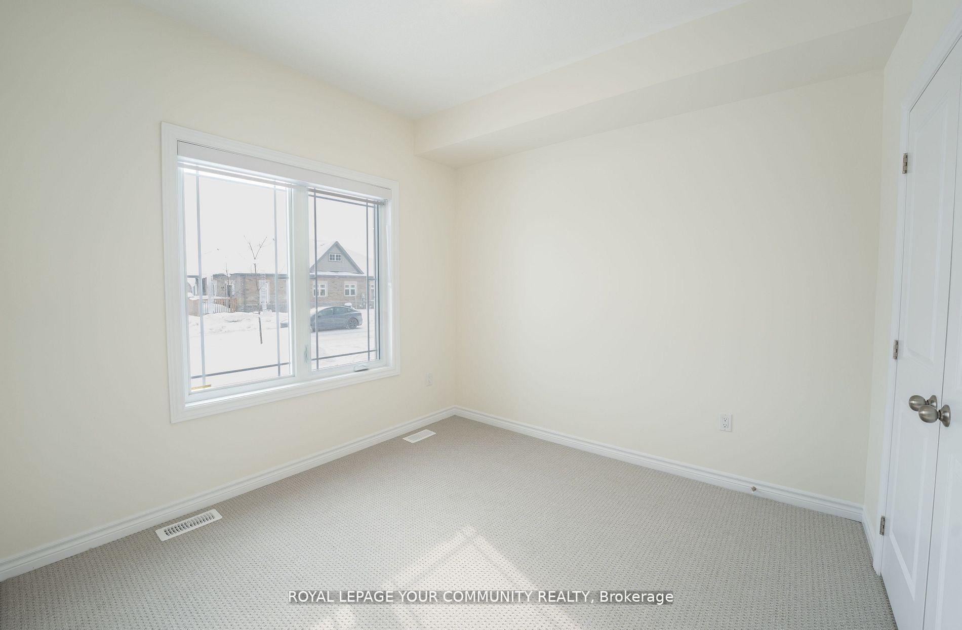 Photo 7 of 153 Isabella Drive, Orillia — HOMEH