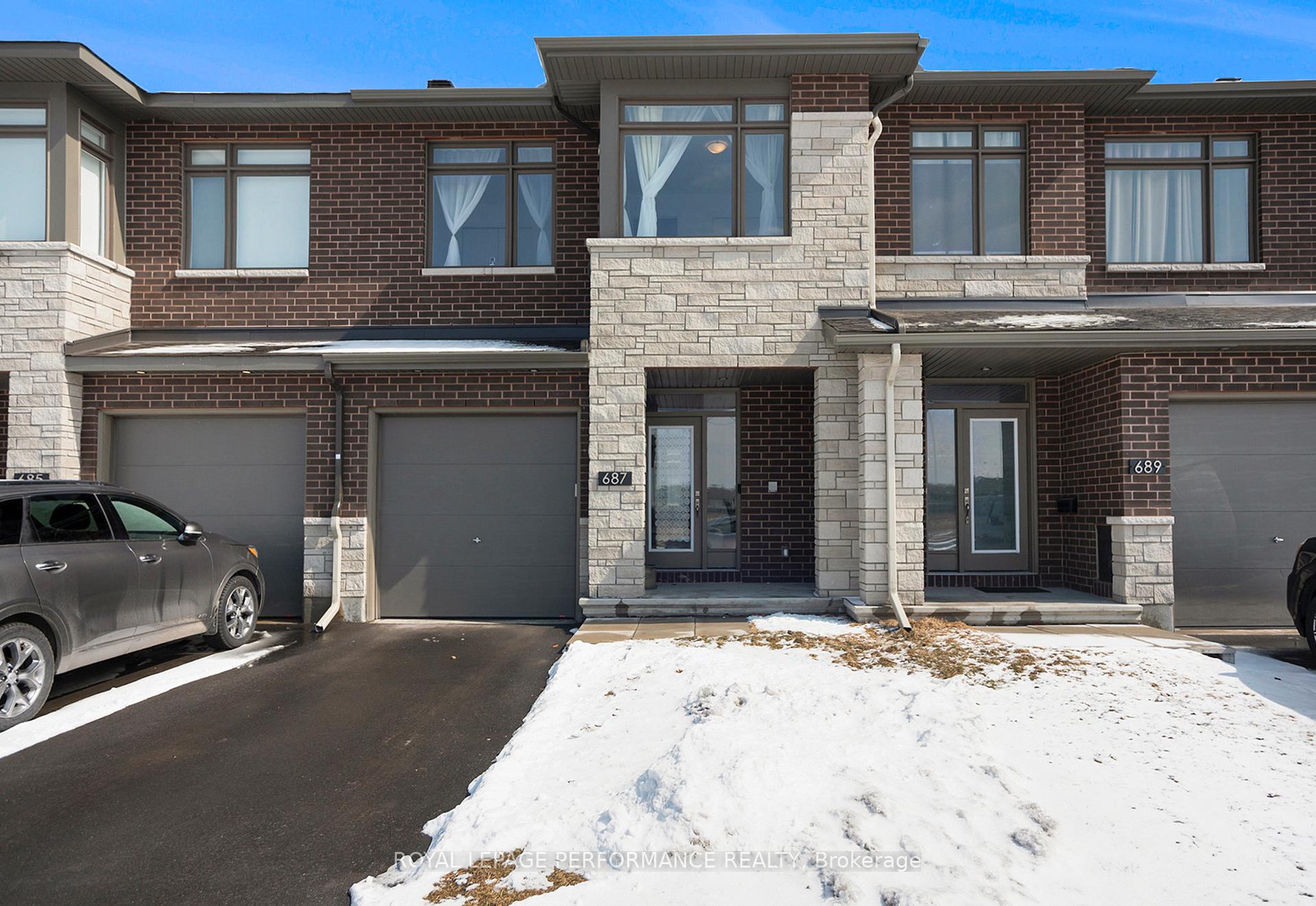 Photo 1 of 687 Cordelette Circle, Ottawa, Mer Bleue/Bradley Estates/Anderson Park — HOMEH