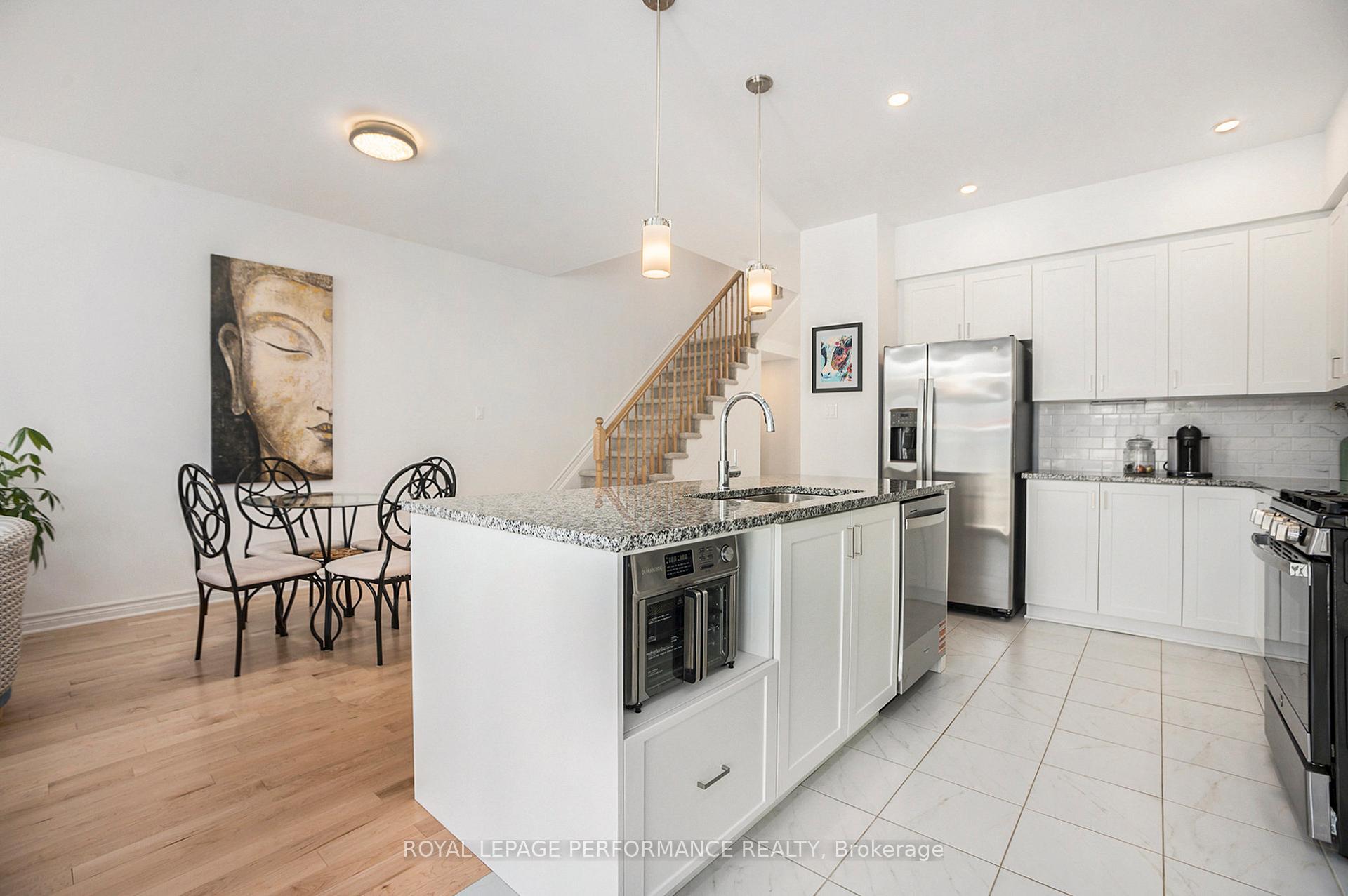 Photo 11 of 687 Cordelette Circle, Ottawa, Mer Bleue/Bradley Estates/Anderson Park — HOMEH