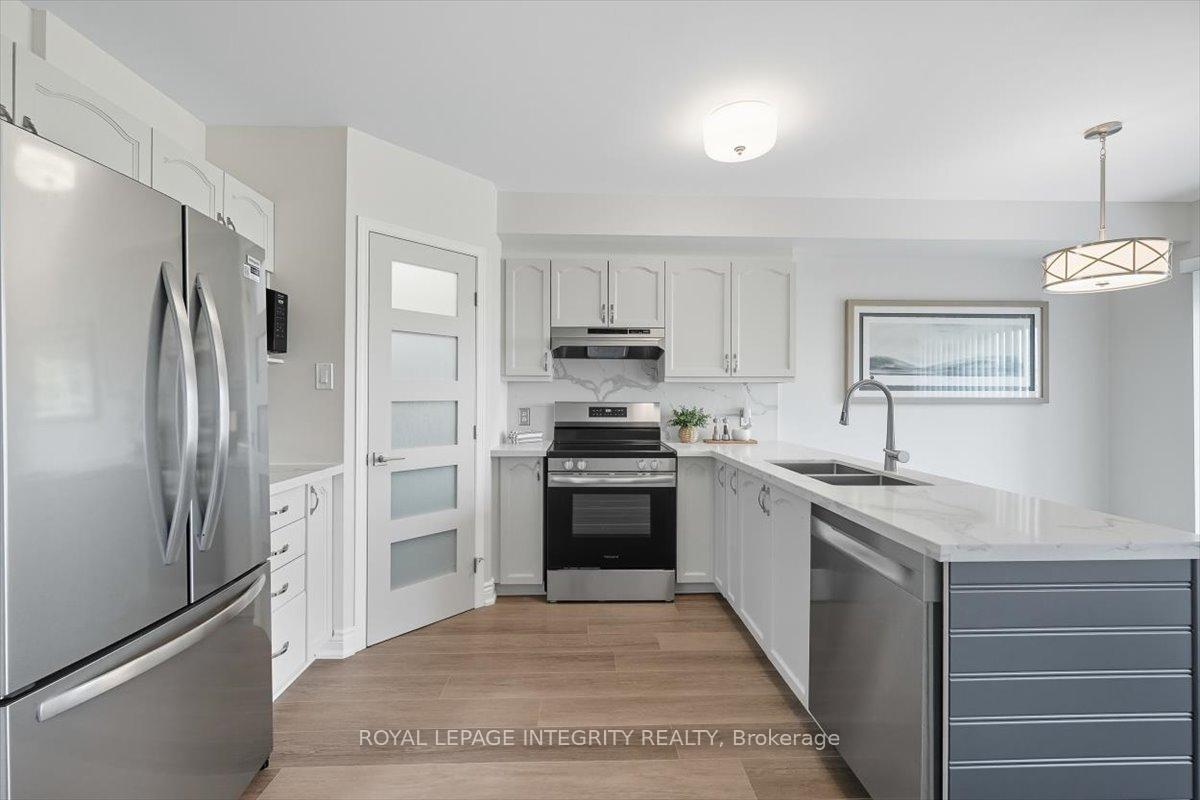 Photo 10 of 2018 Winsome Terrace, Ottawa, Fallingbrook/Gardenway South — HOMEH