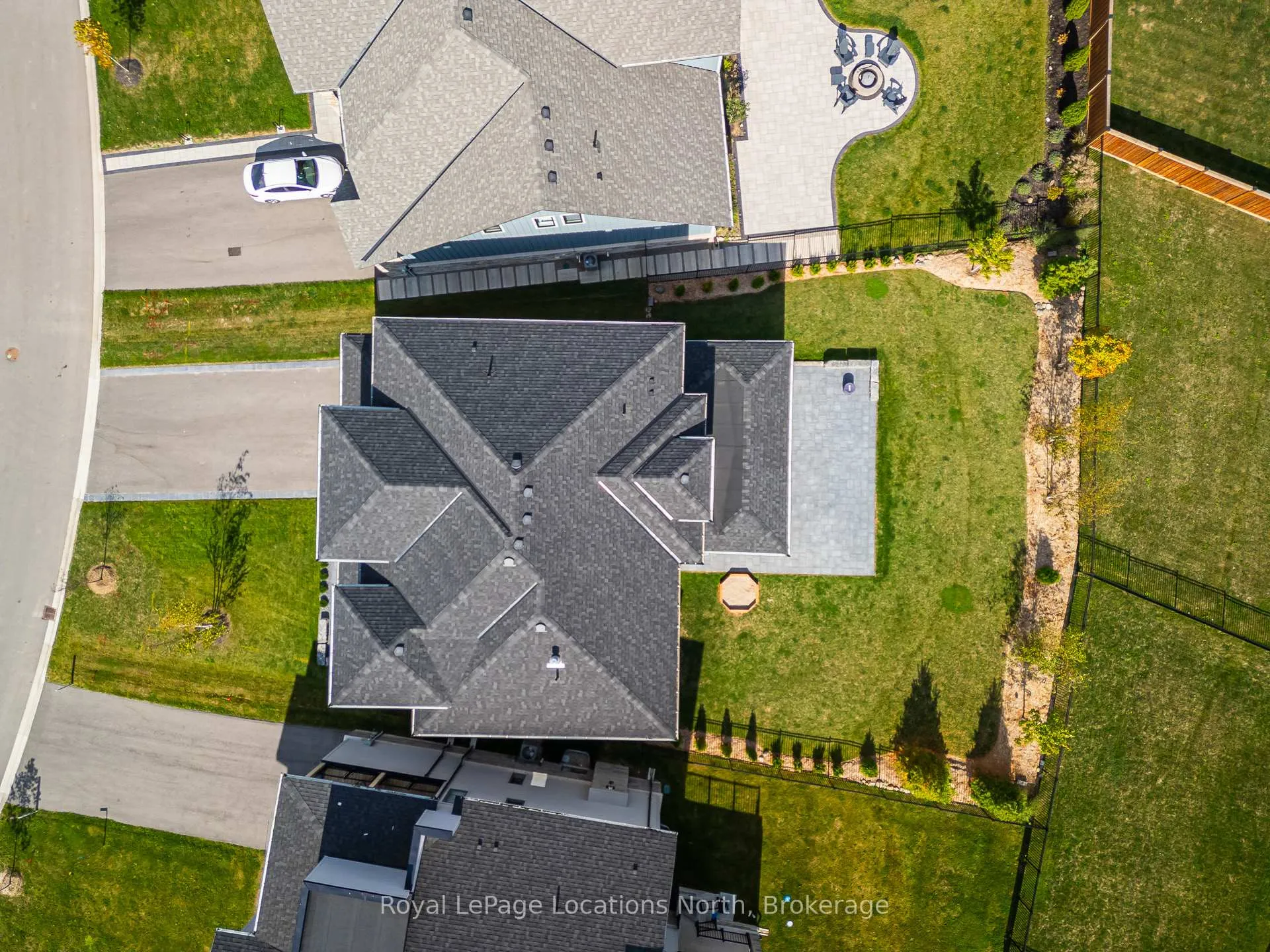 Photo 7 of 143 Springside Crescent, Blue Mountains — HOMEH