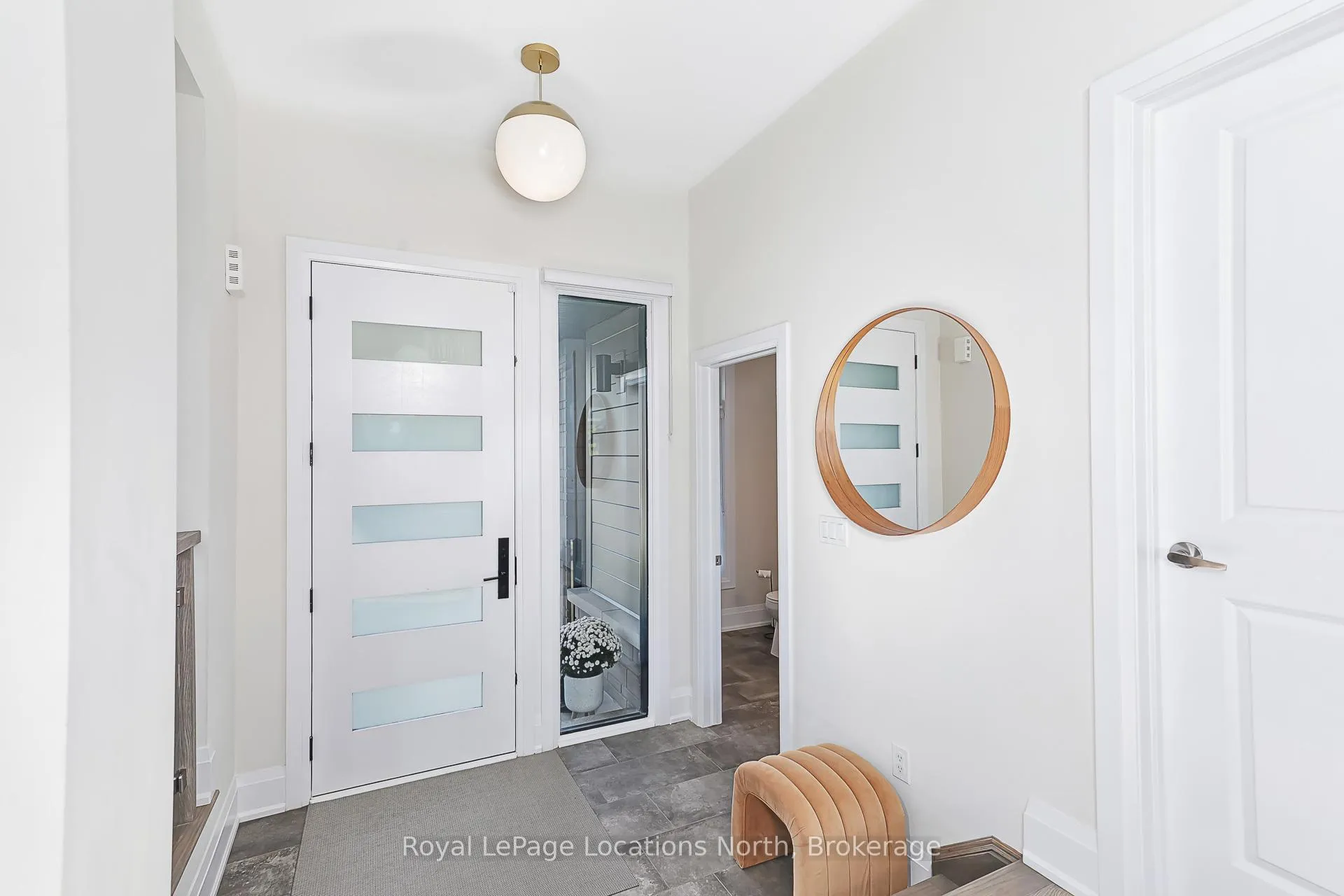 Photo 8 of 143 Springside Crescent, Blue Mountains — HOMEH