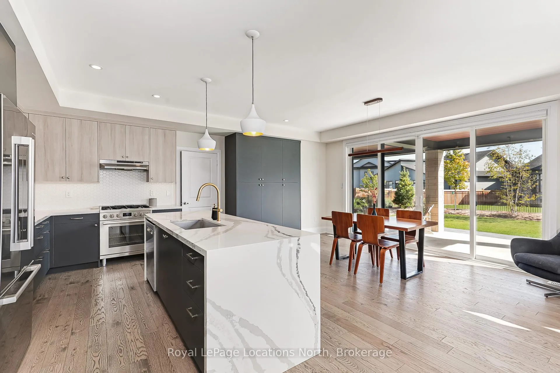 Photo 20 of 143 Springside Crescent, Blue Mountains — HOMEH